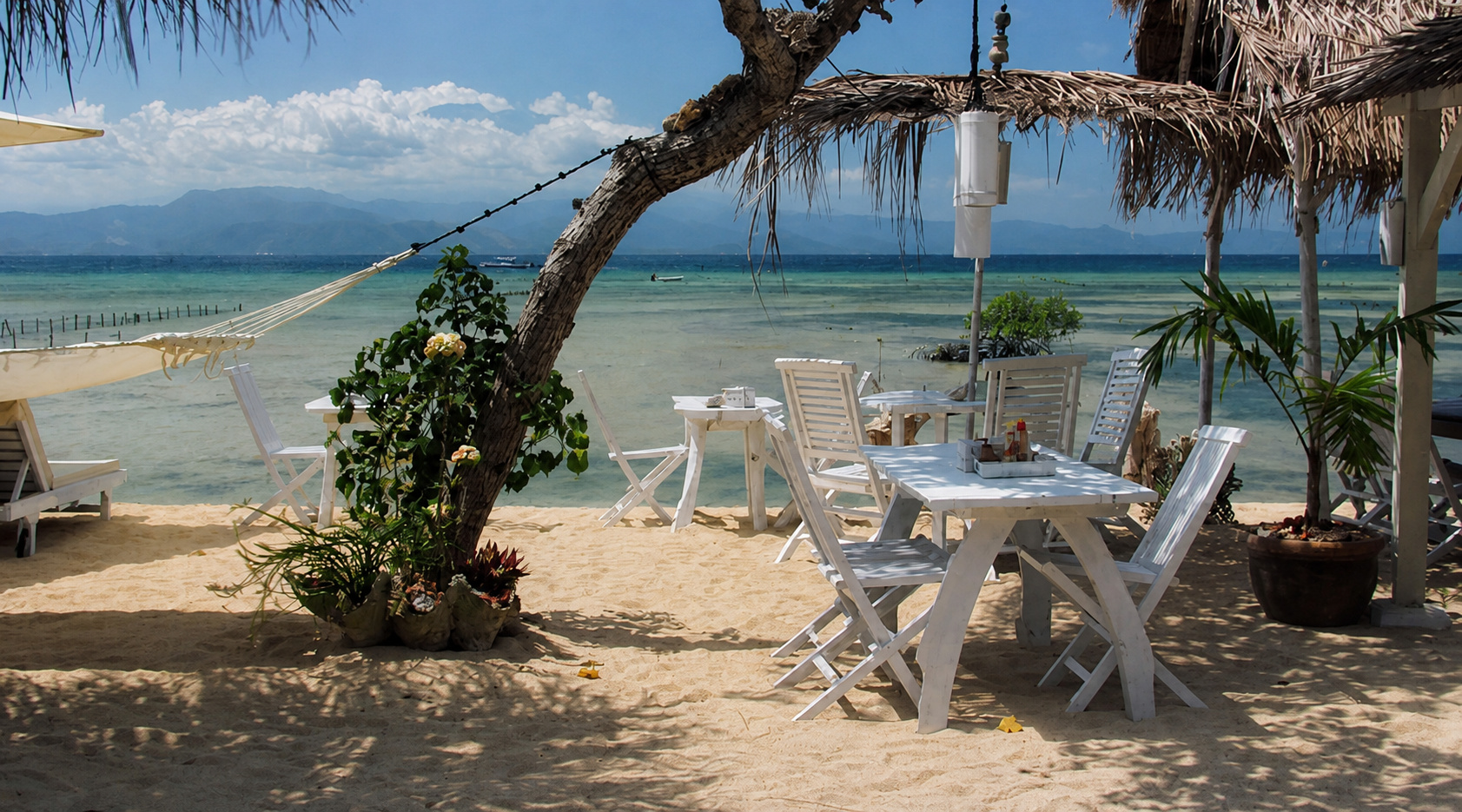 Pemandangan keseluruhan venue Agung Beach Club.