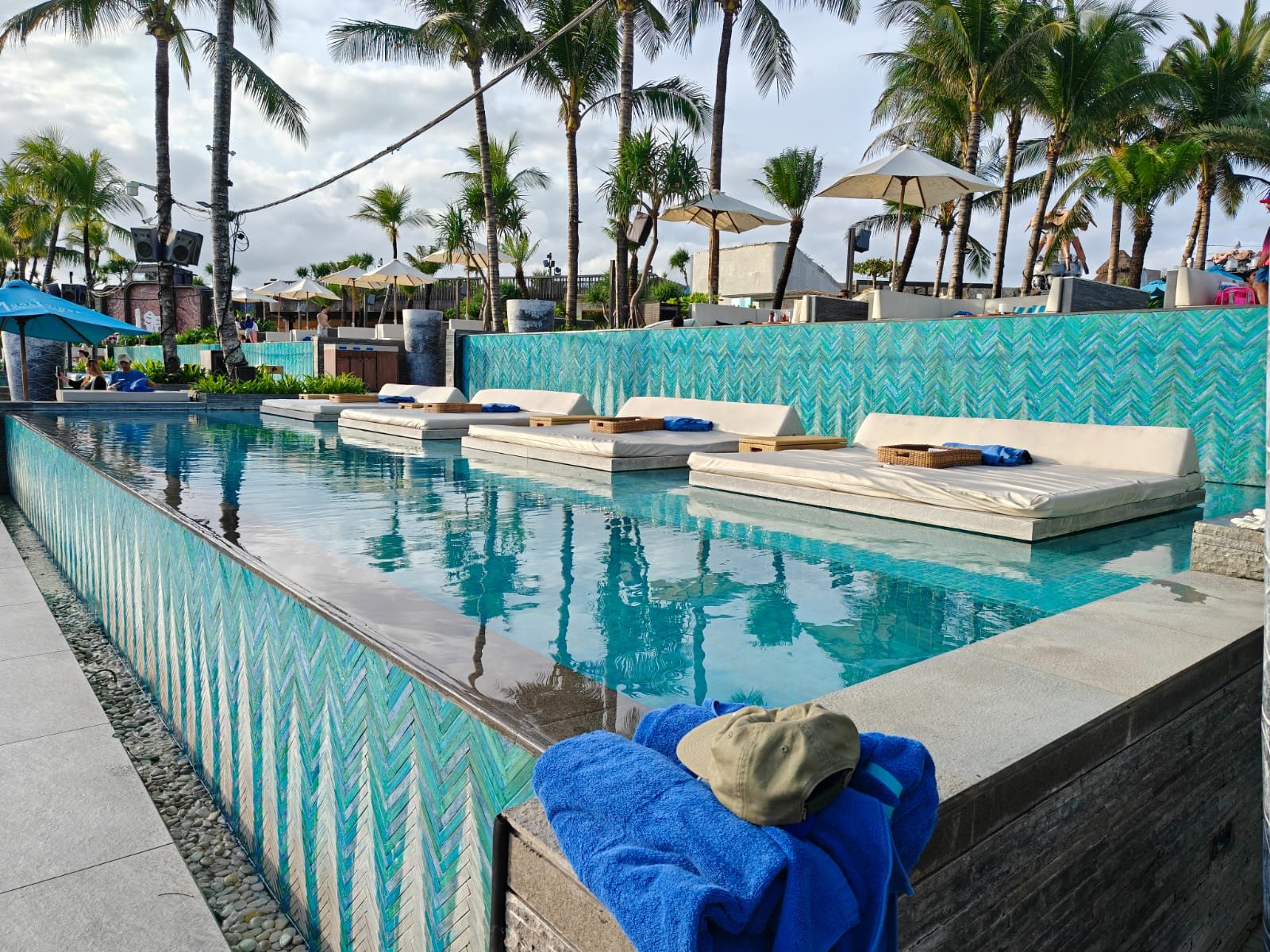 Atlas Beach Club — Pool and daytime atmosphere