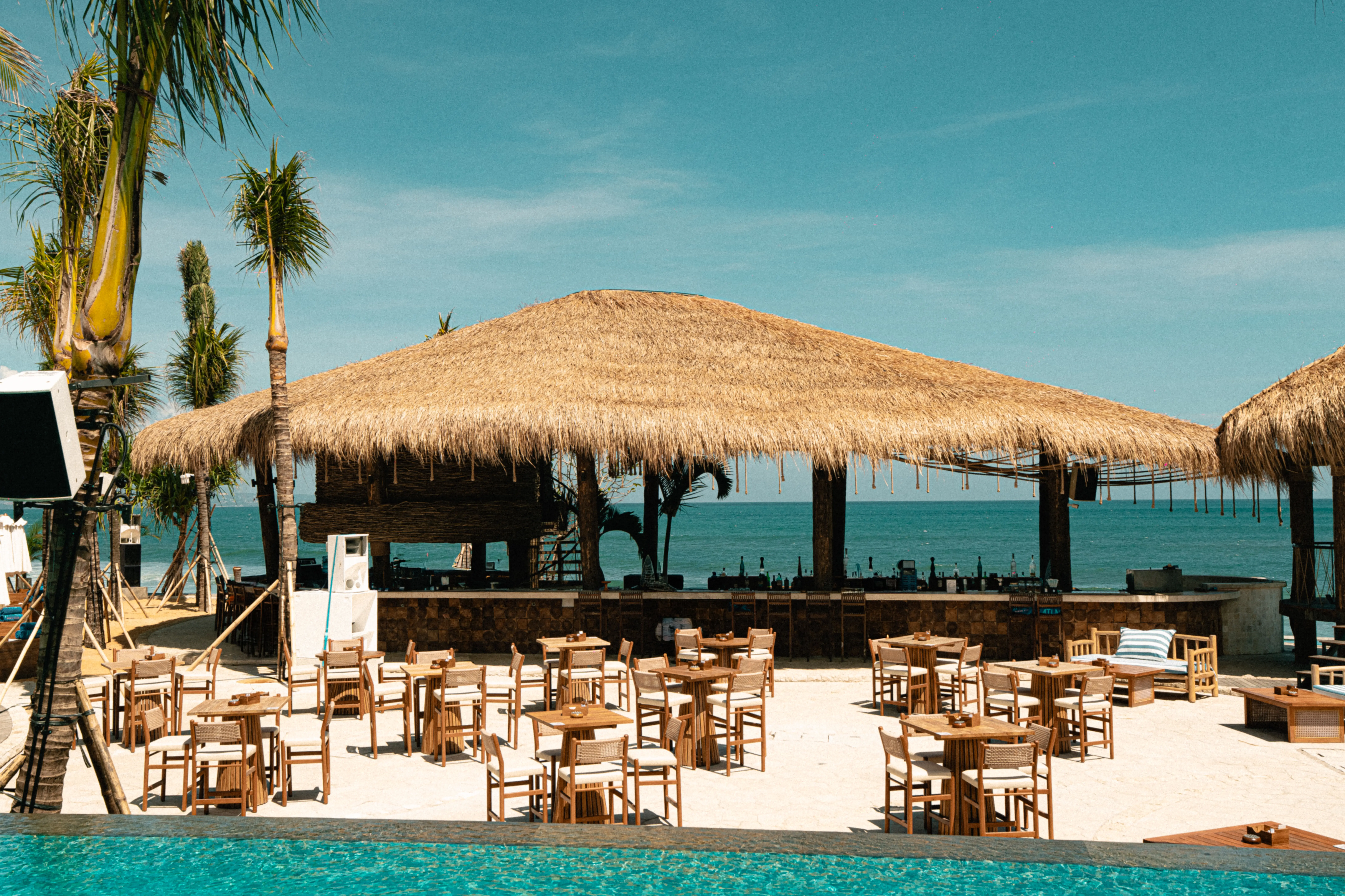 Seafront covered terrace