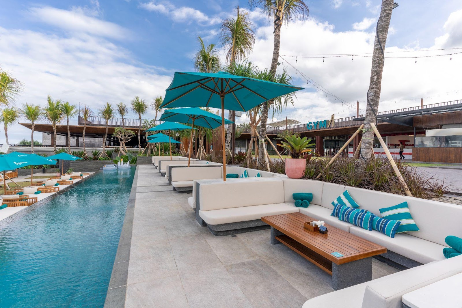 Deck Side VIP Sofa
