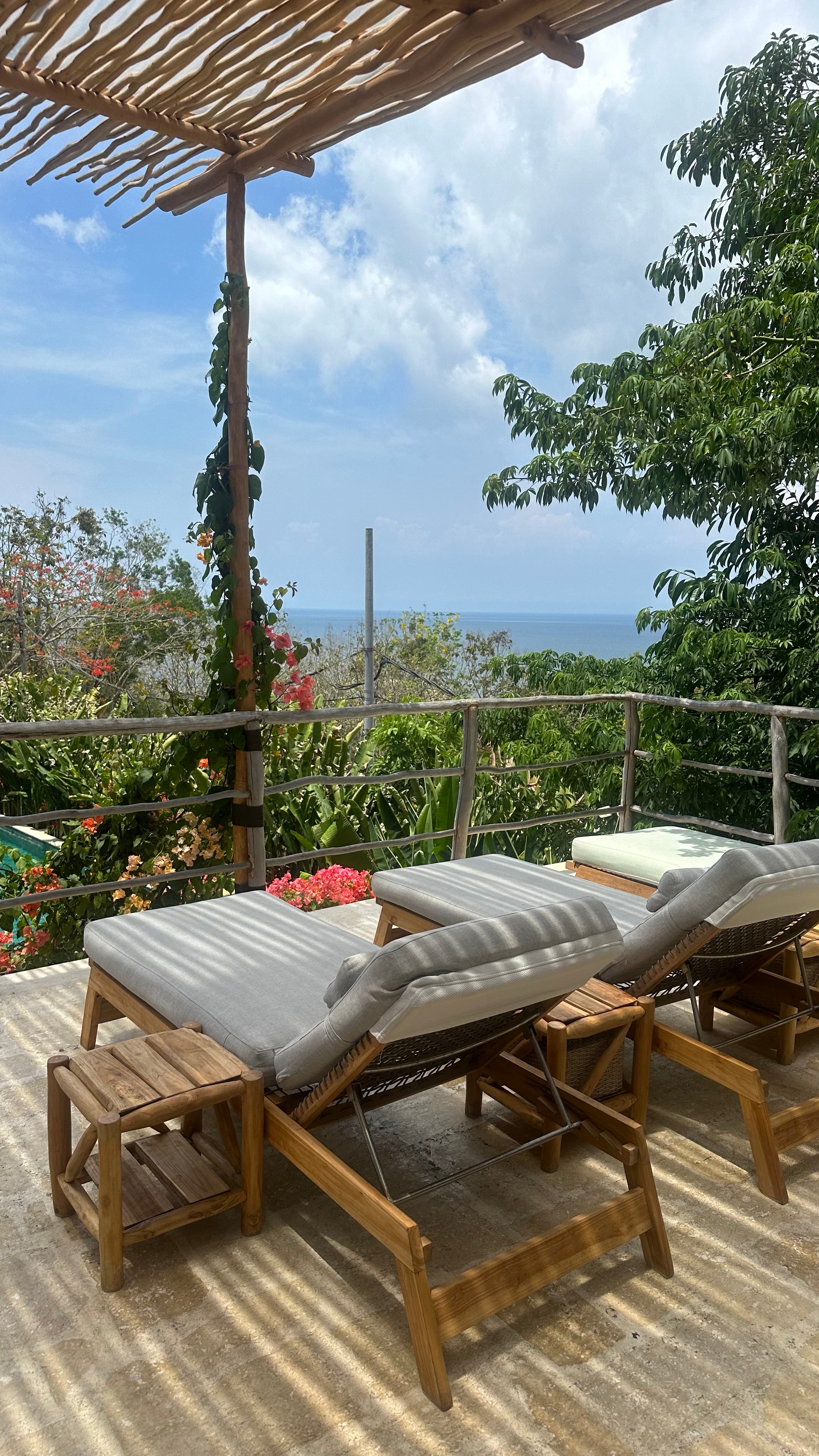 Sunbed Ocean Deck