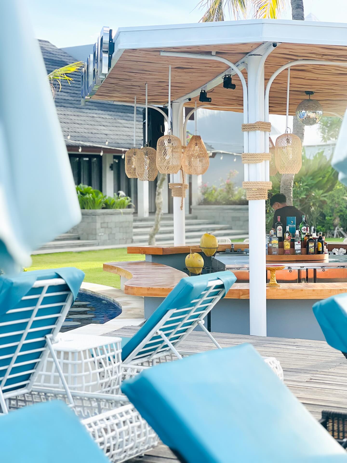 Poolside Reclining Seat