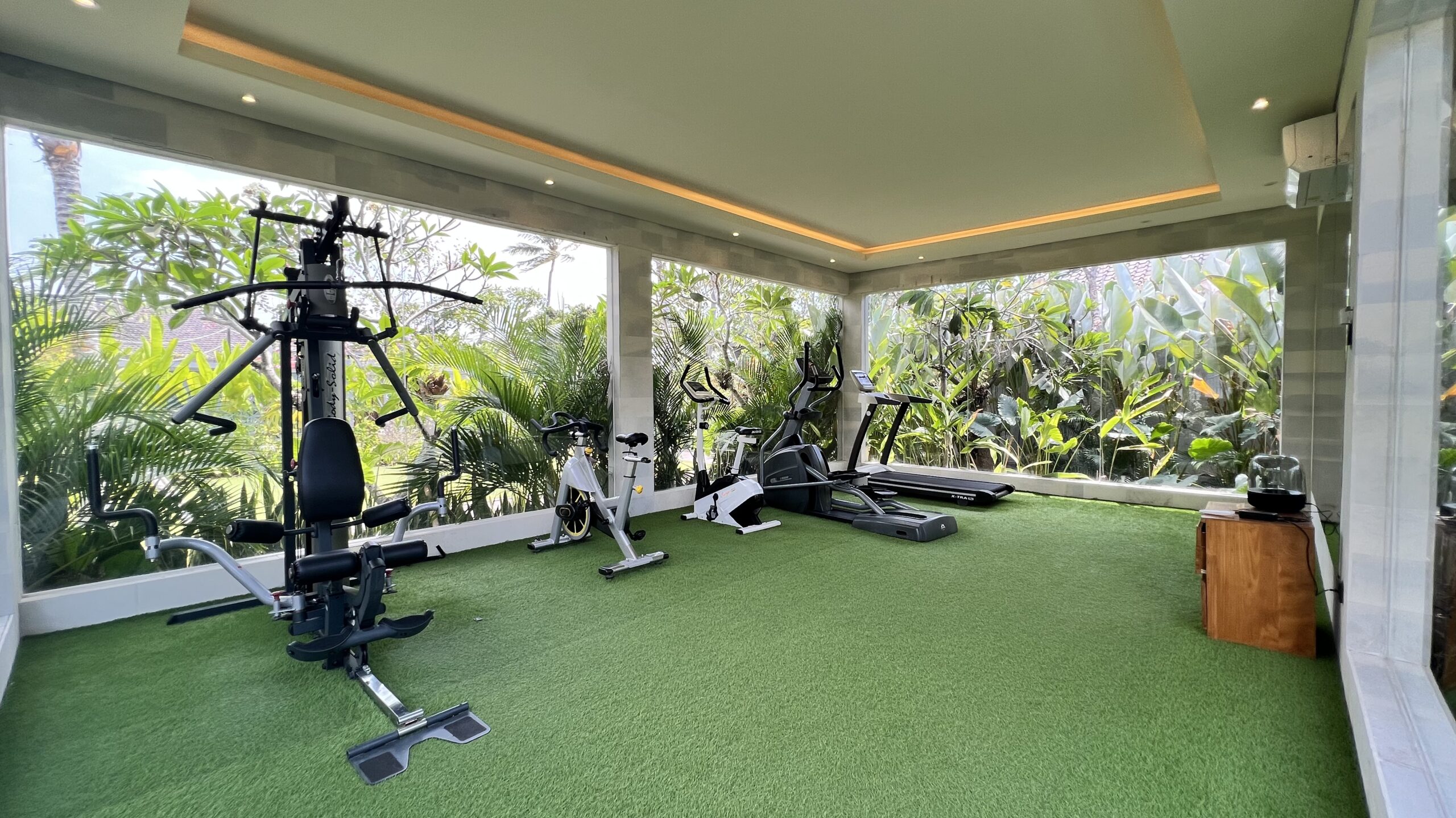 One Day Pass: Entry and Gym