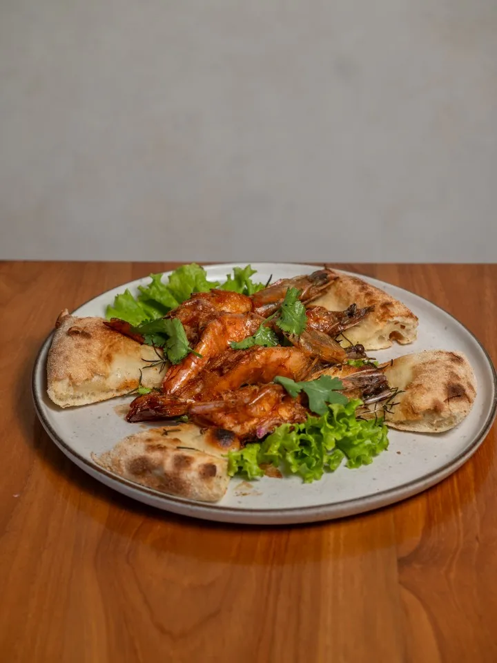 Roti dan Hidangan Gurih