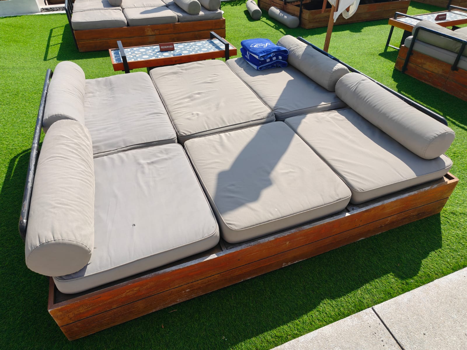 Grass Daybed