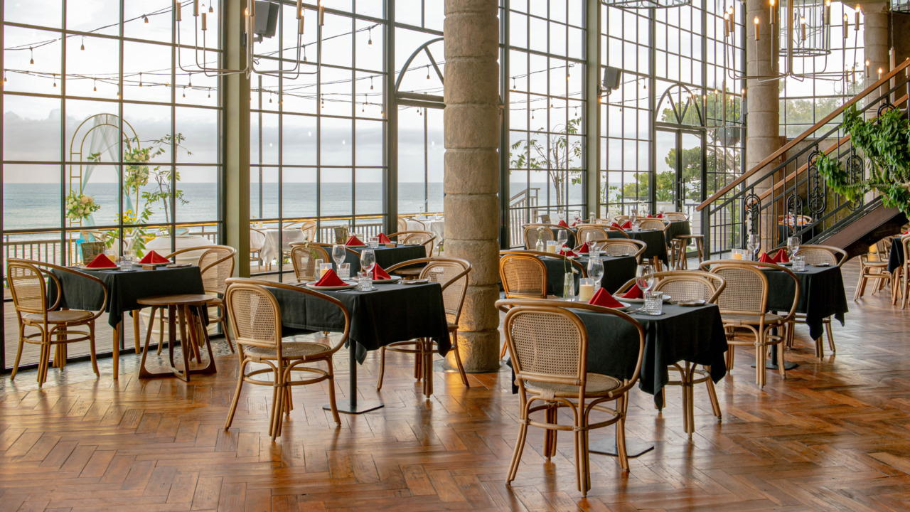 Cliff Indoor