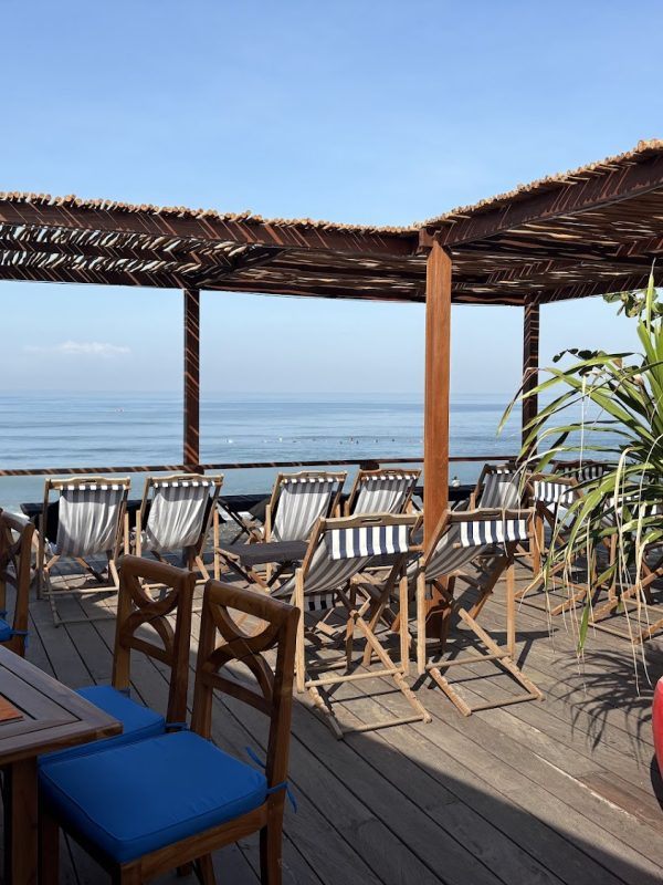 Ocean-Backed Deck