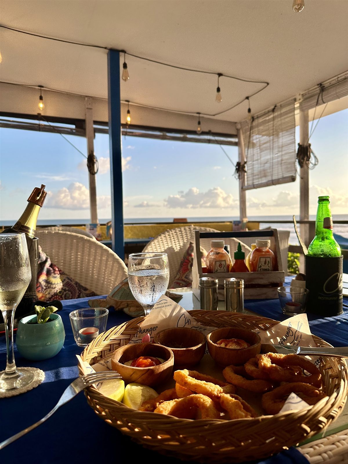 Semi Al Fresco Restaurant Deck