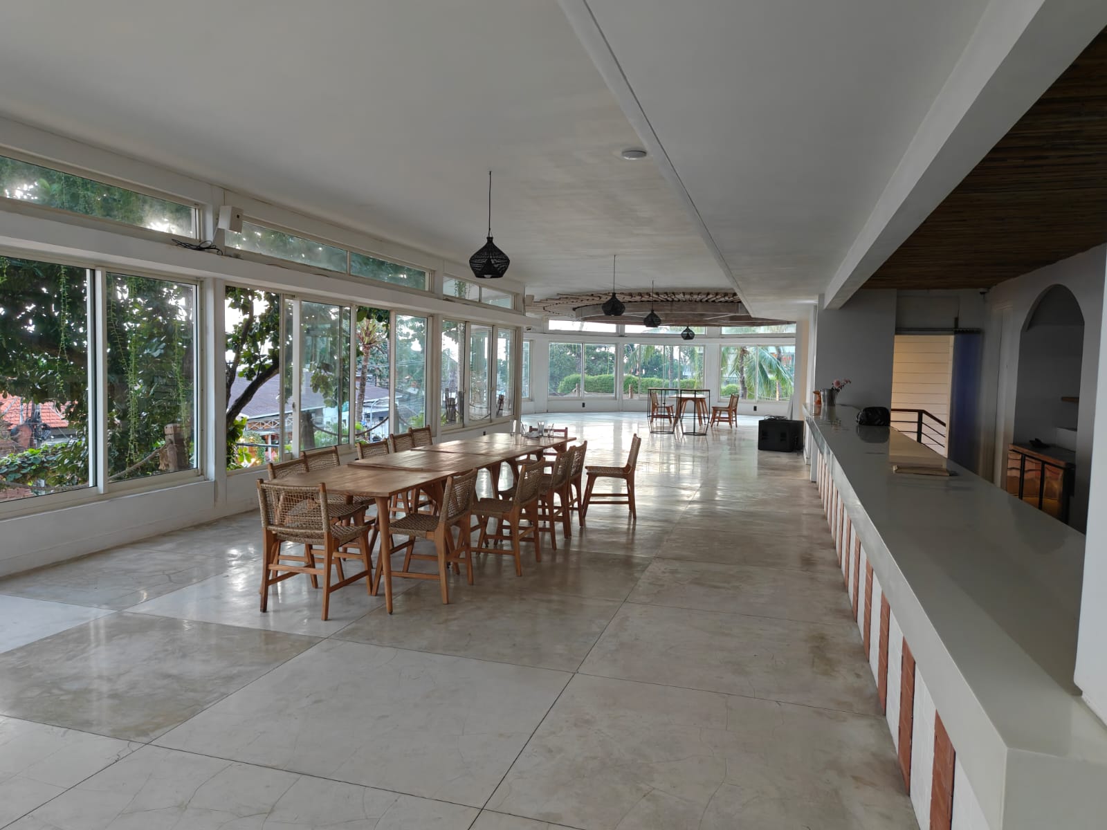 Ruang Acara Restaurant & Bar