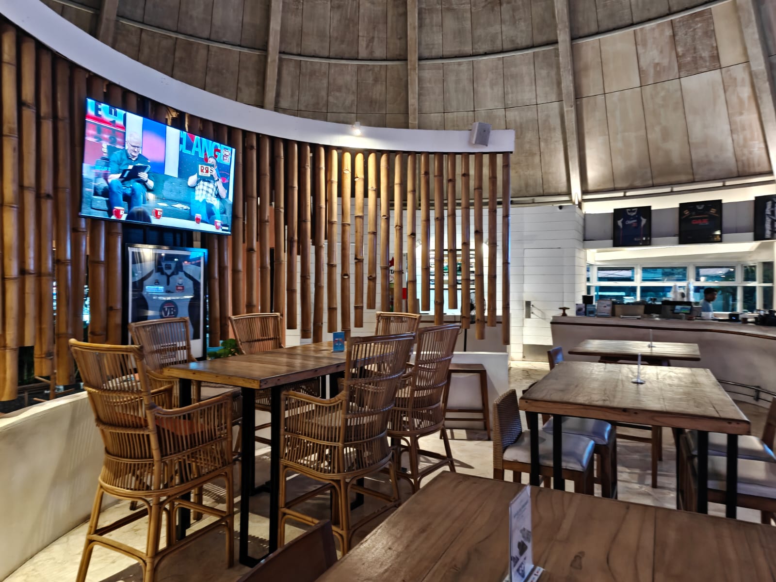 Sports Bar
