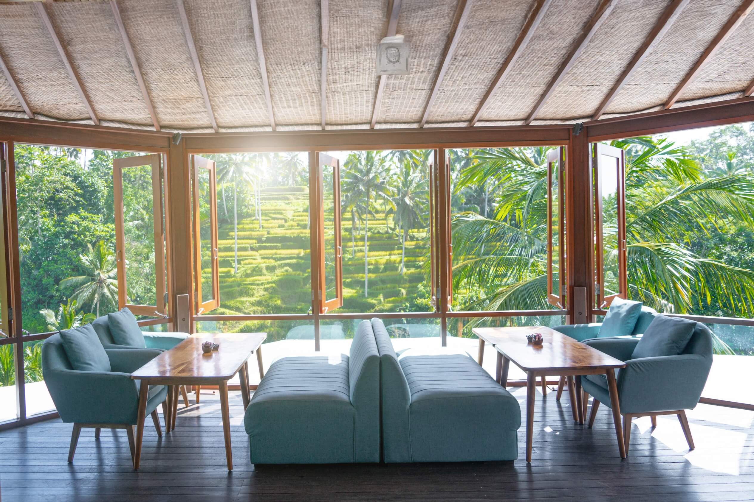 Minuman dan waktu lounge di Cretya Ubud