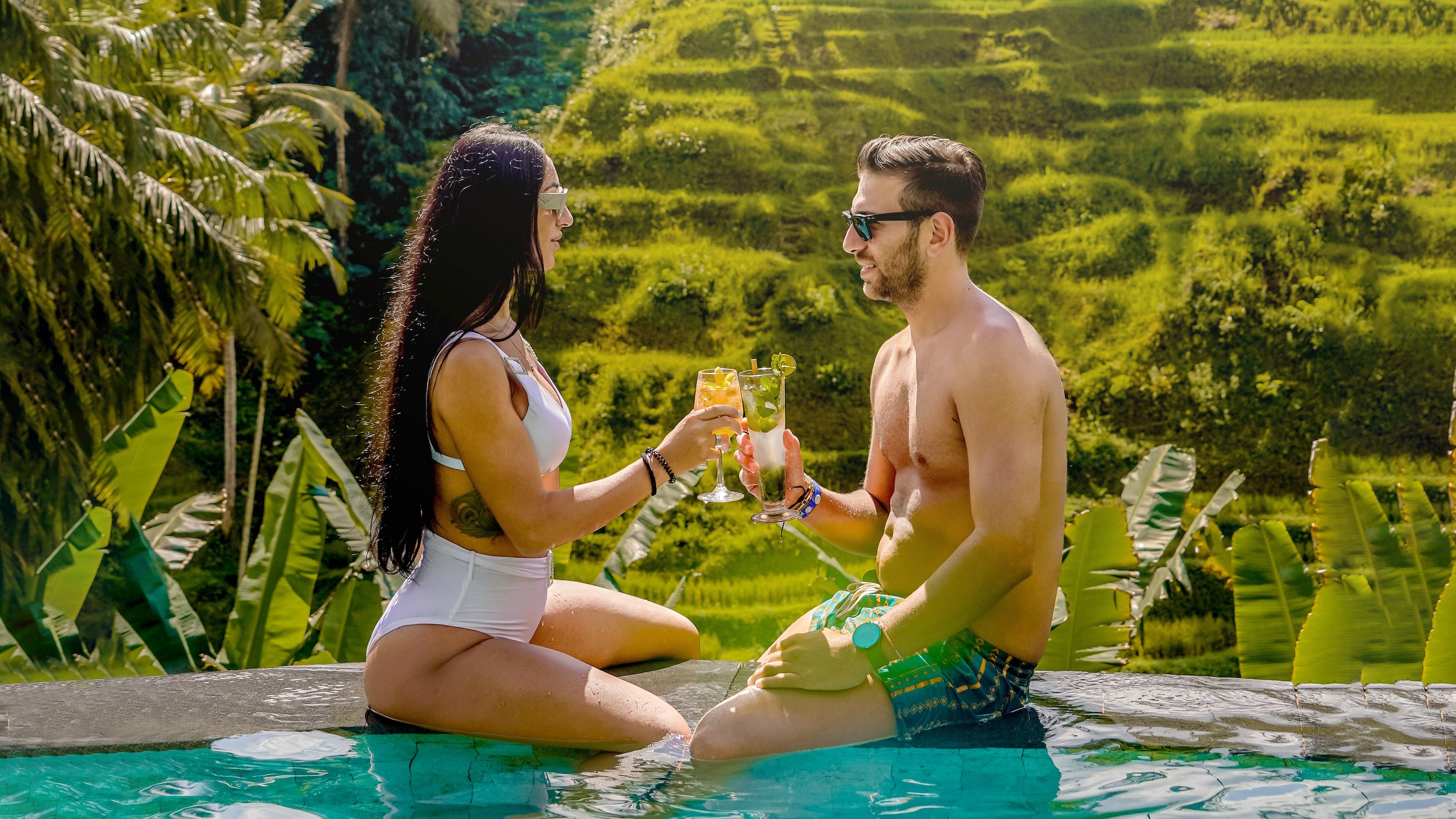 Momen pool dan minuman di Cretya Ubud