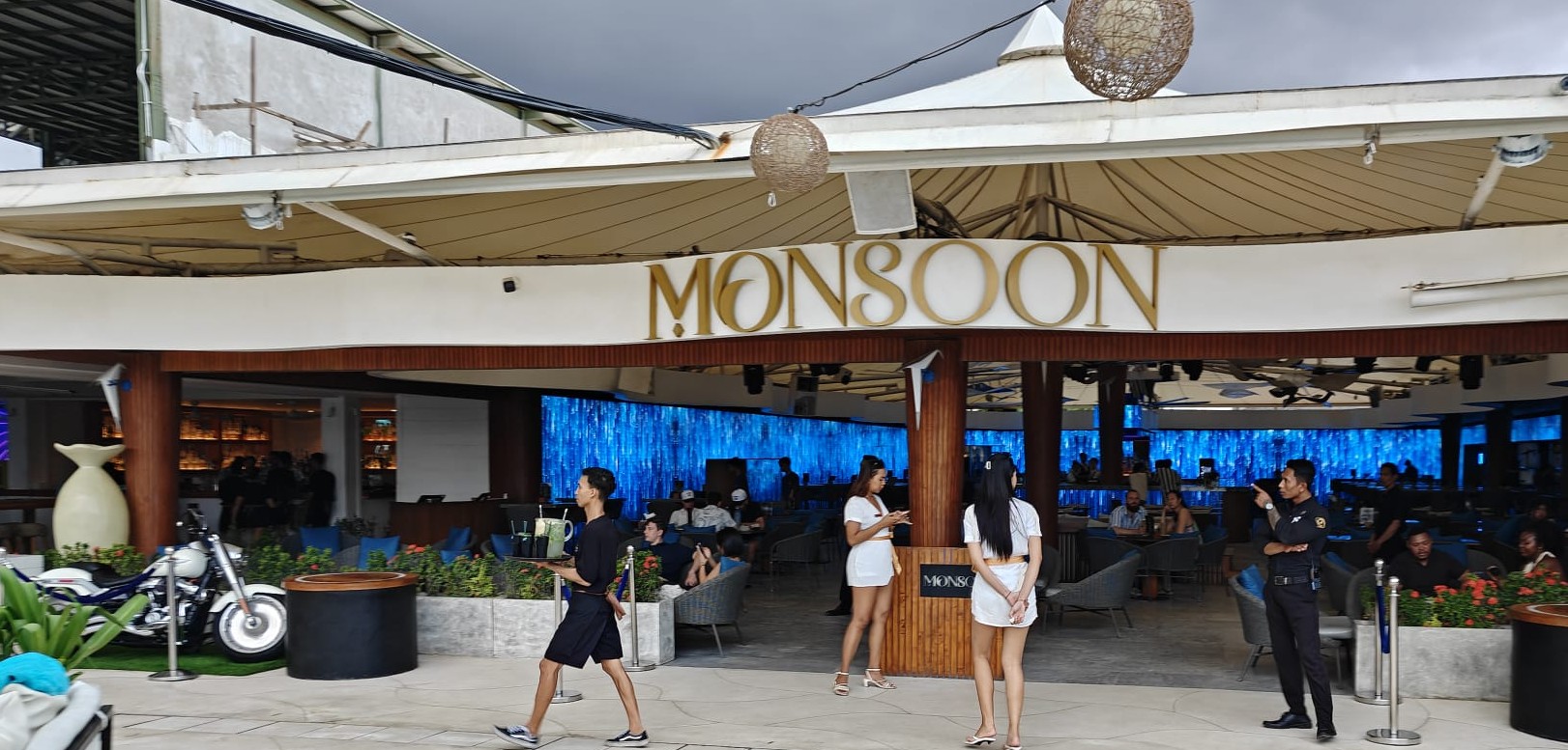 Bar area in the late afternoon