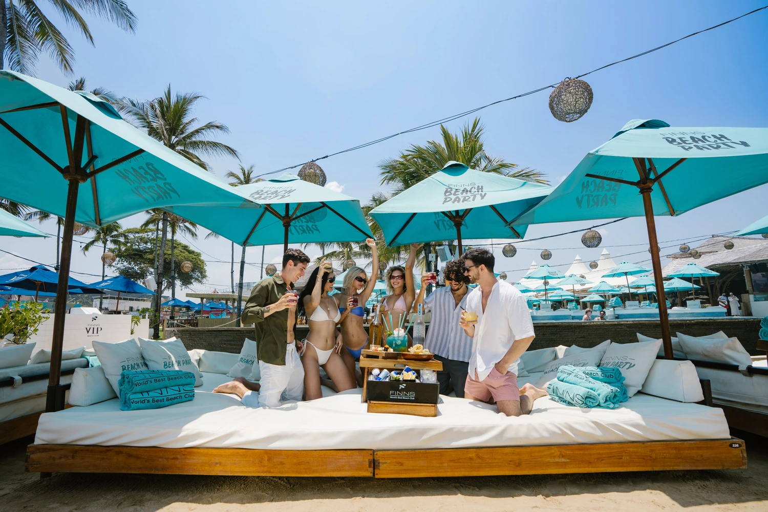 Party Super Bed