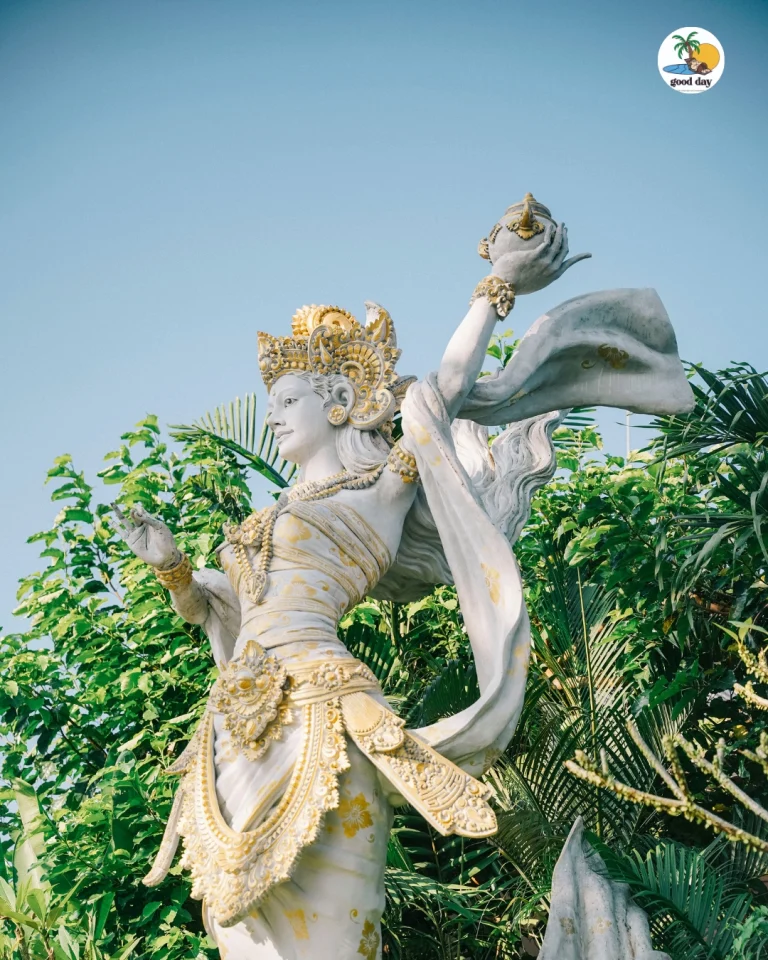 Detail patung batu Bali