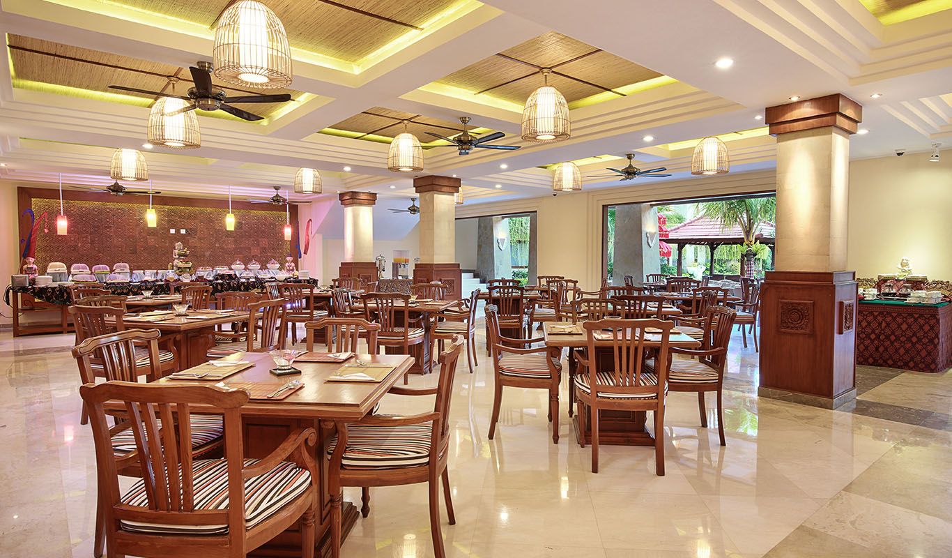 The Restaurant / Meal Break
