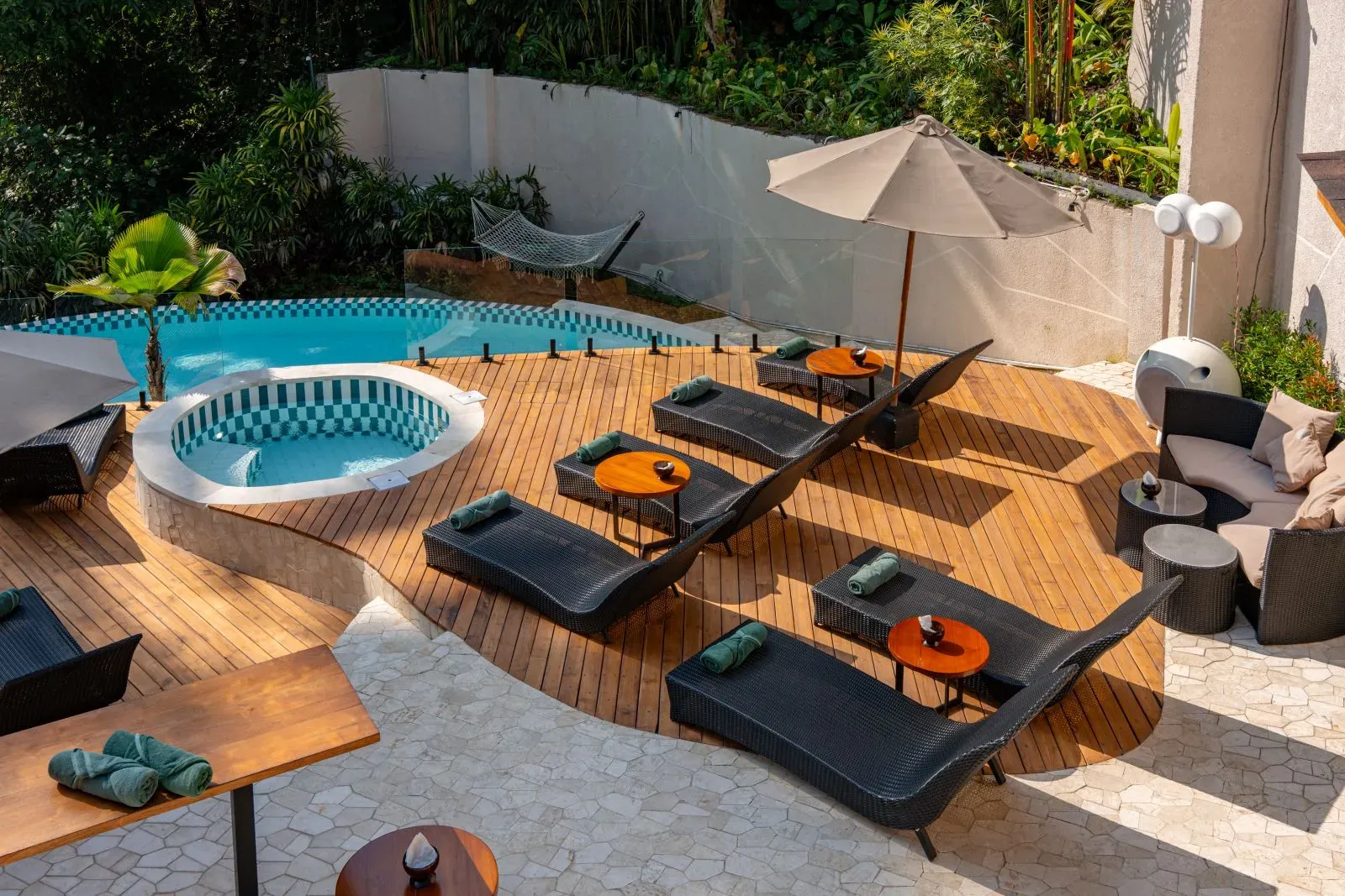 Sunbed (2 Orang)