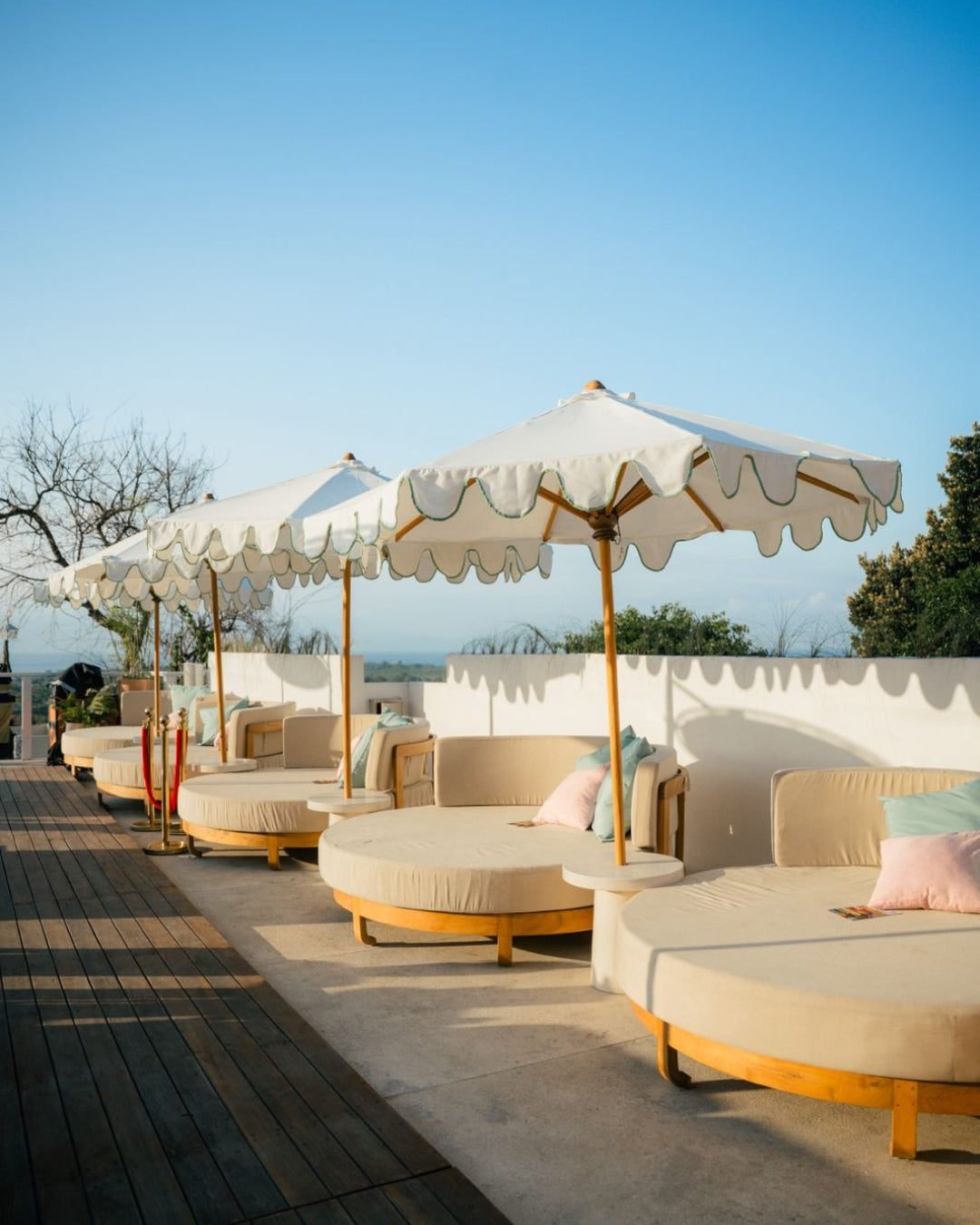 Round Day Bed