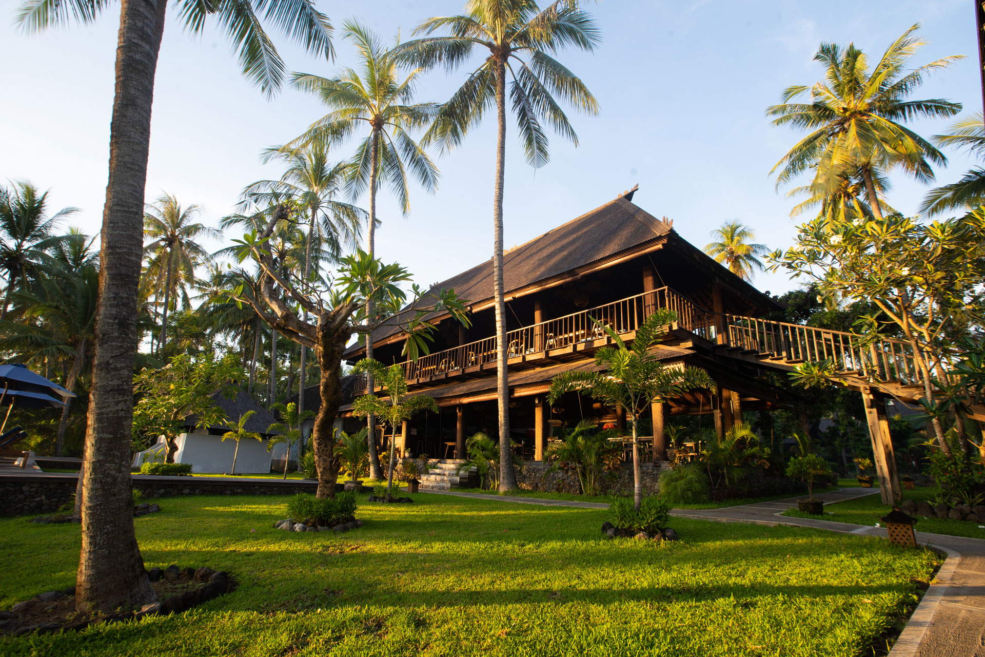 Kayu-Kayu Beach Restaurant