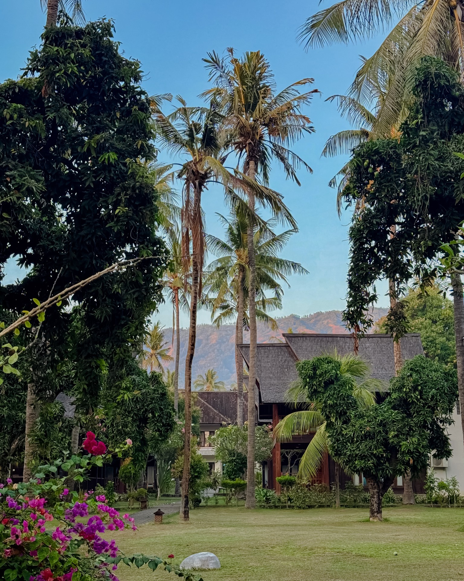 Kayu-Kayu Beach Restaurant