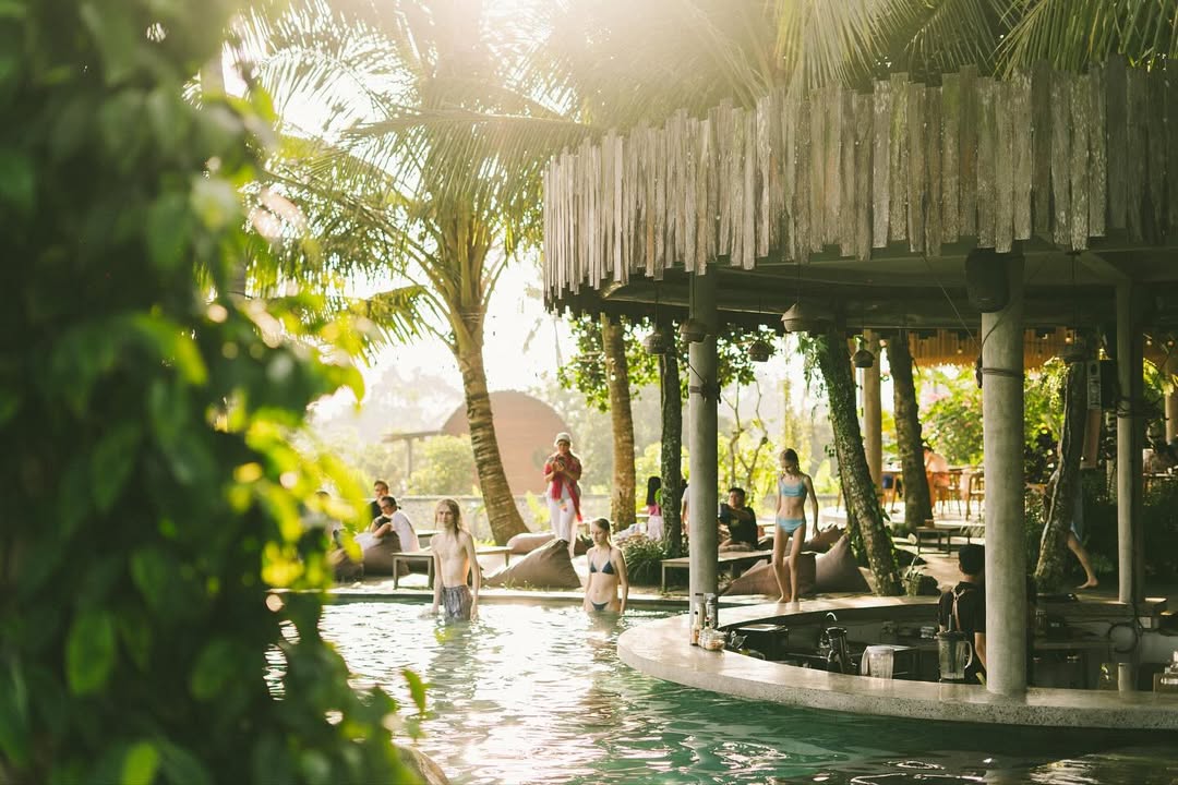 Kelapa Muda Ubud Pool Bar & Kitchen
