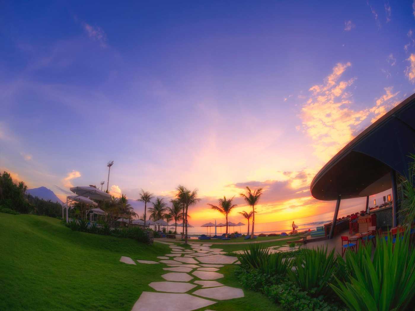 Garden path towards the sea