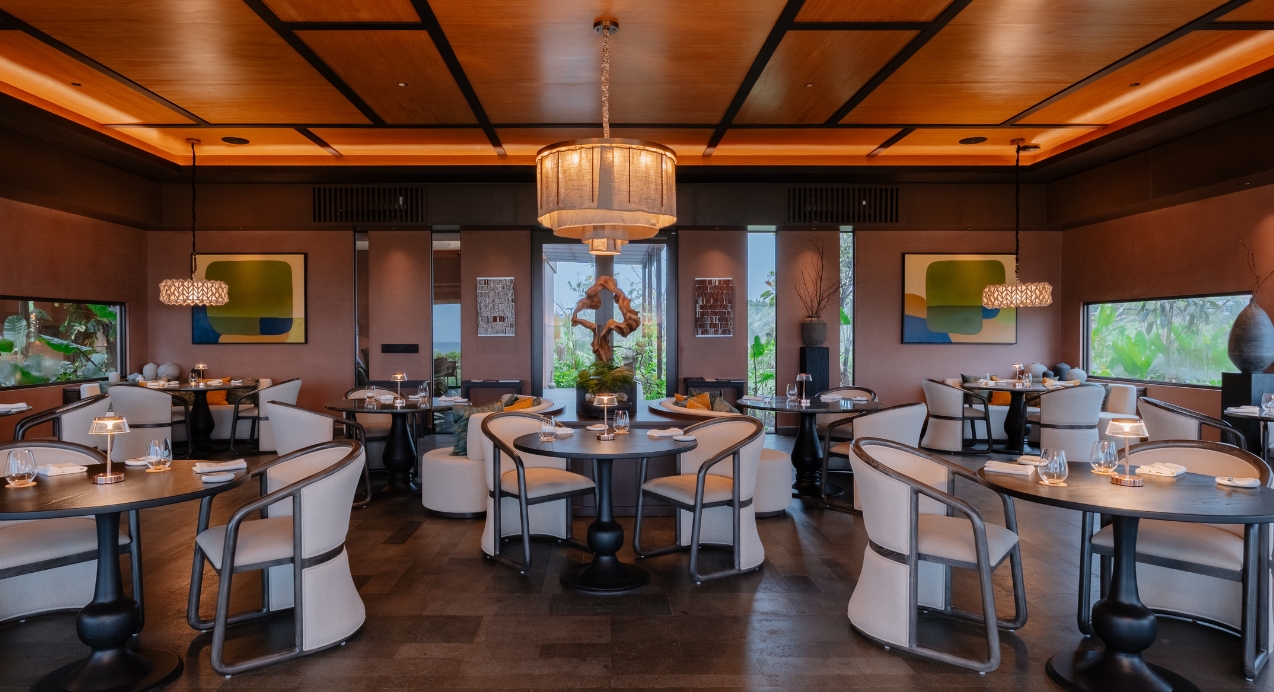 Restaurant / Dento Room