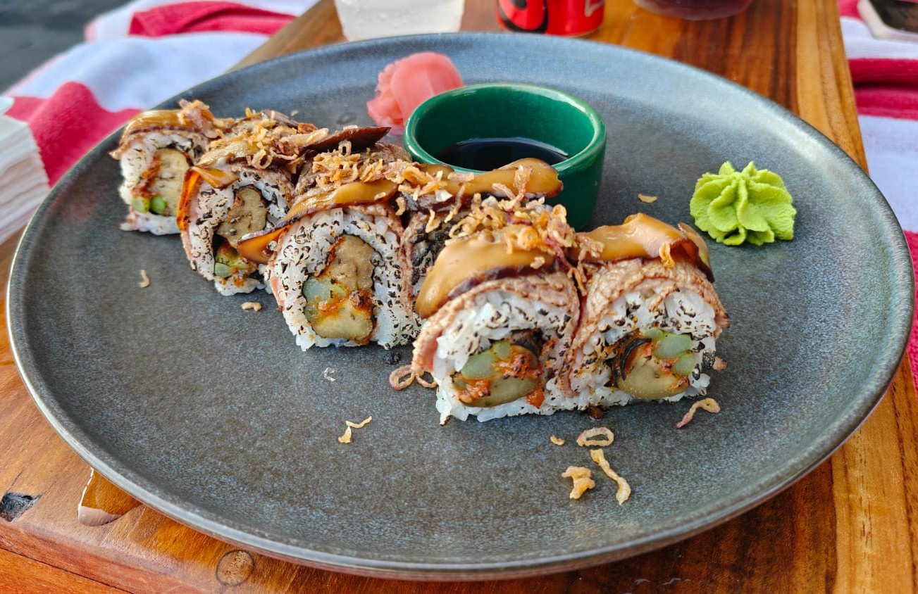 Wagyu Aburi Roll