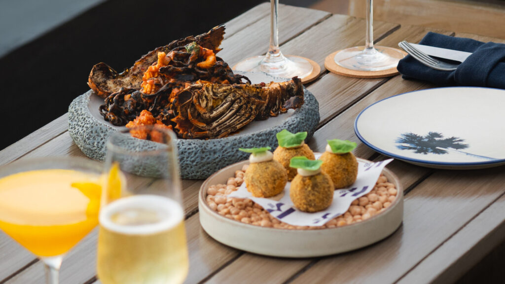 Seafood and dinner plates