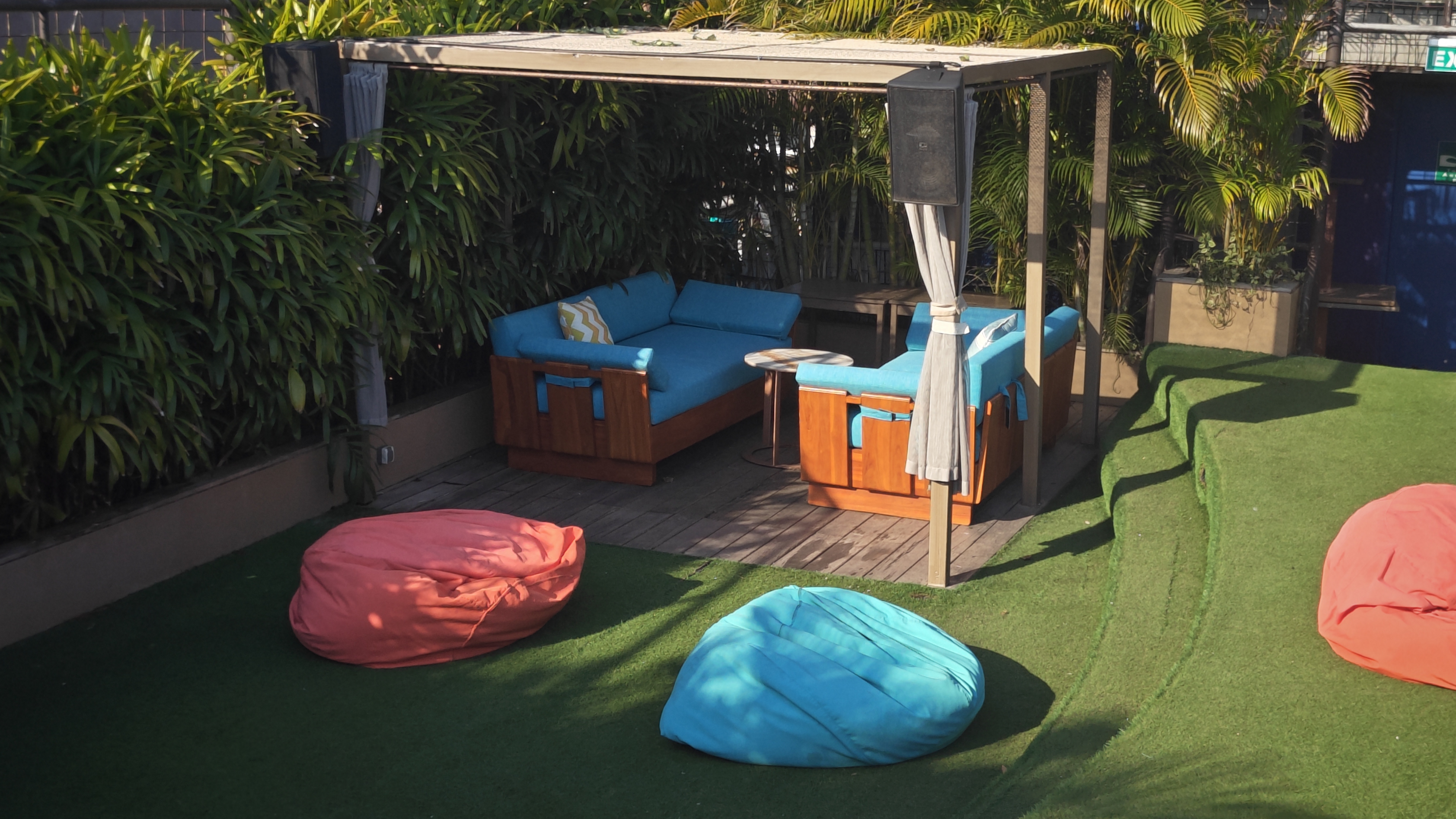 Cabana sofa poolside