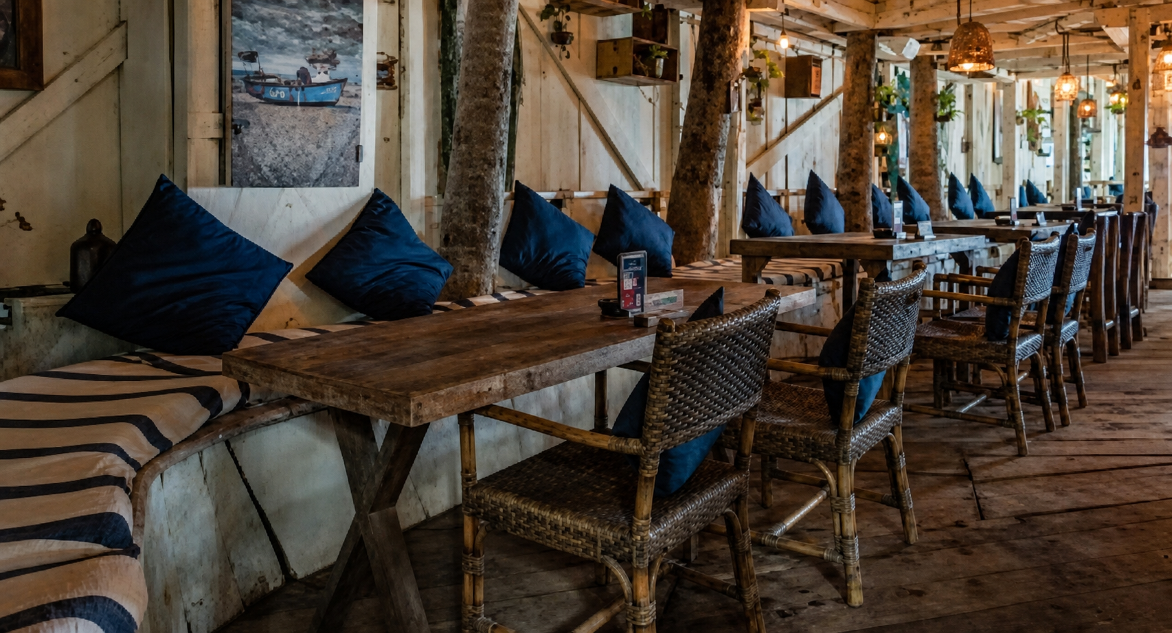 1st Floor Restaurant