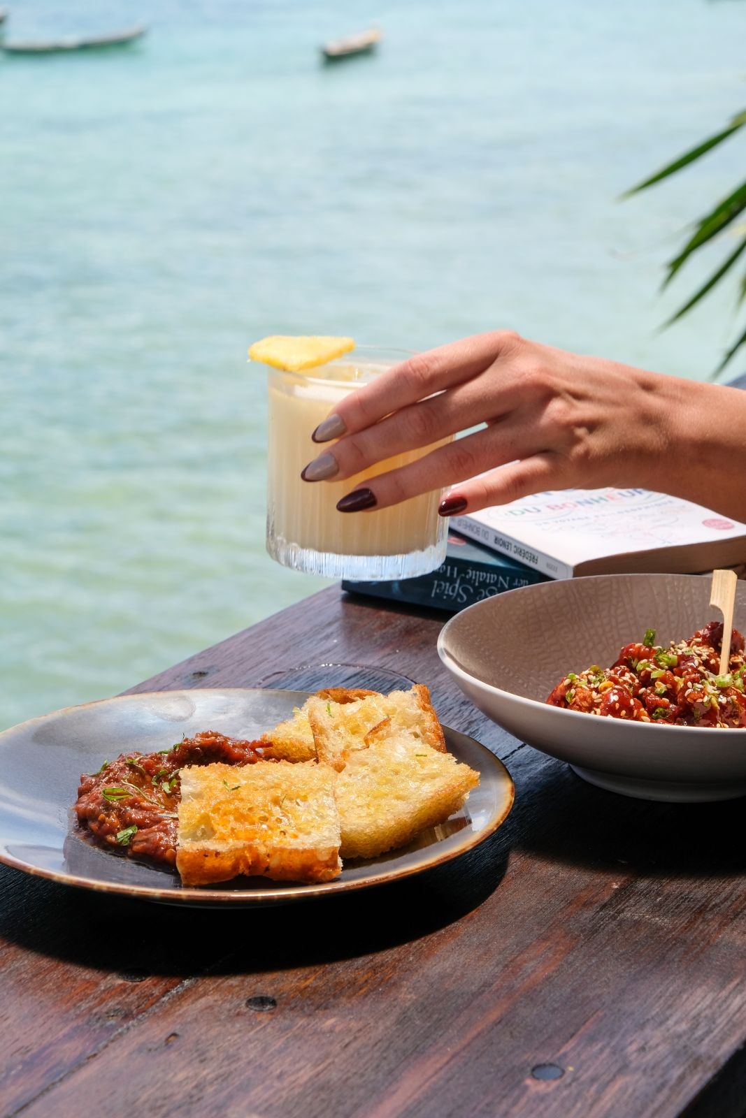 A light meal and drinks