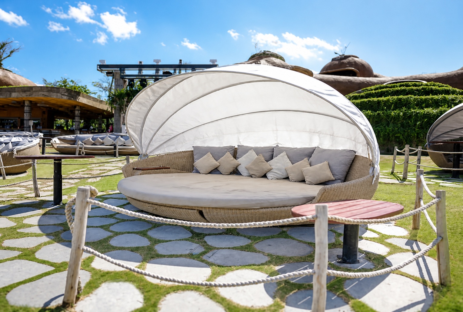 Photogenic venue scene at Luna Beach Club.