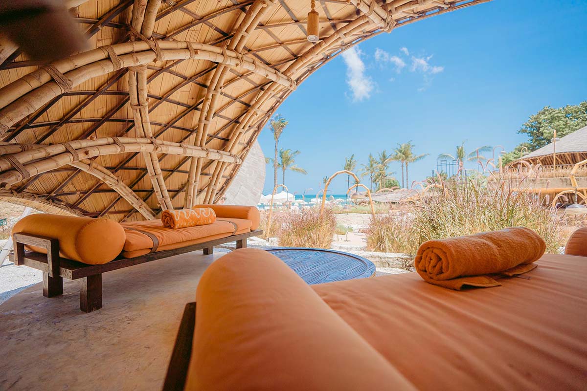 Mari Beach Club — Suasana tempat
