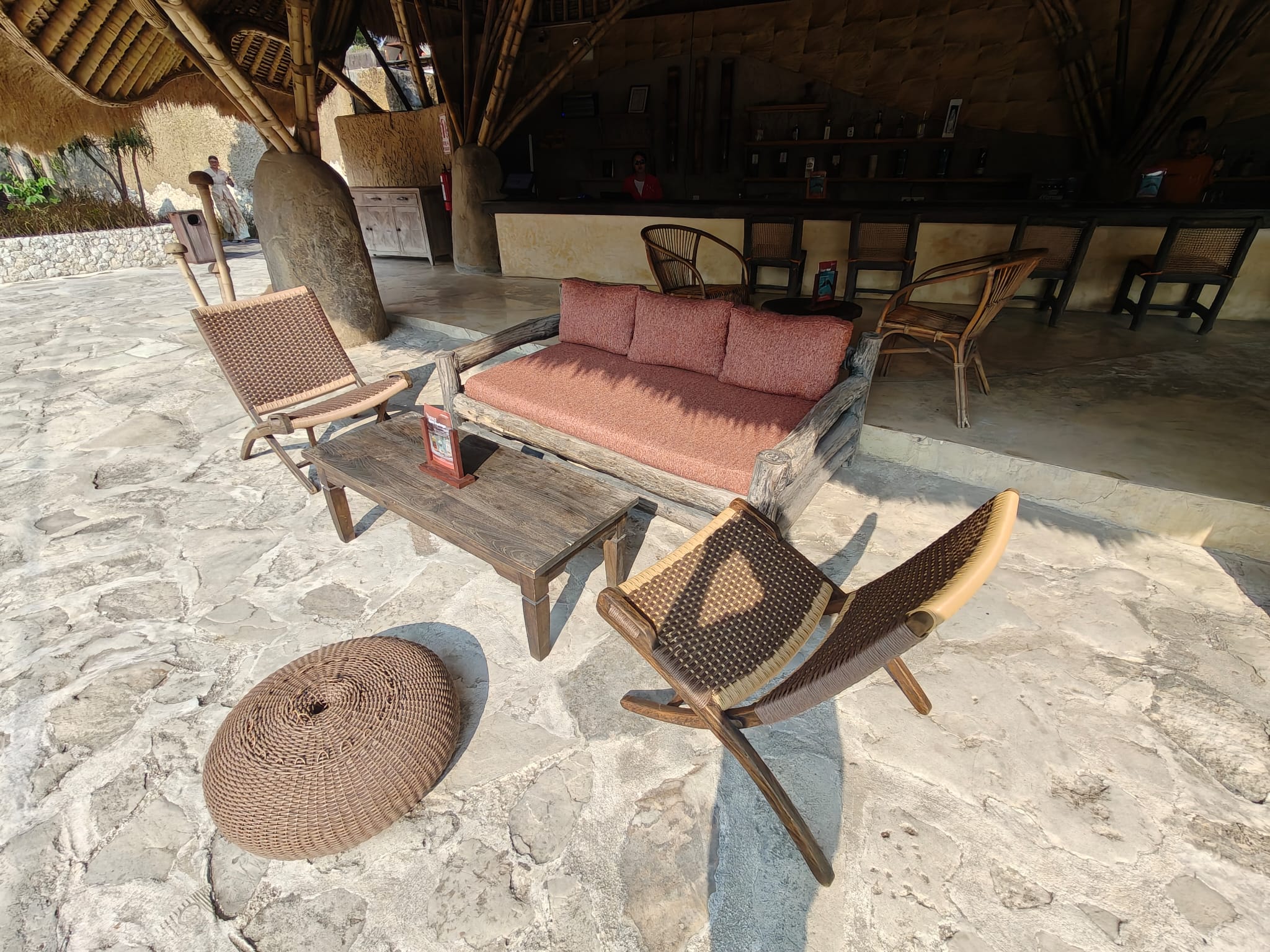 Mari Beach Club — Suasana tempat