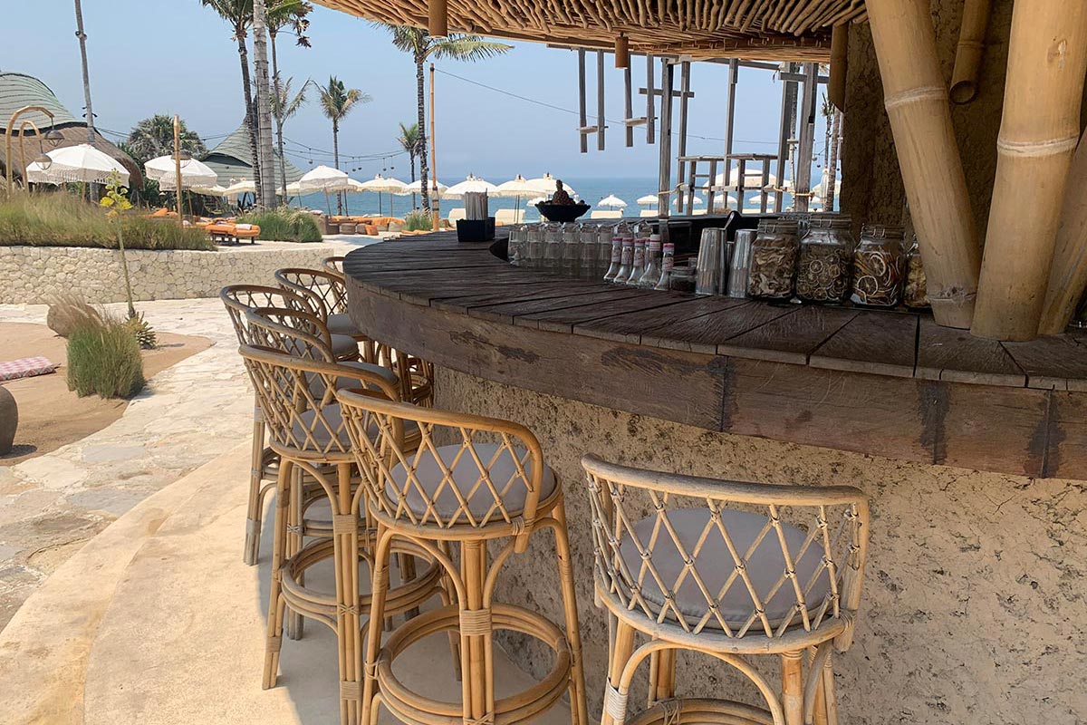 Sole Bar Counter