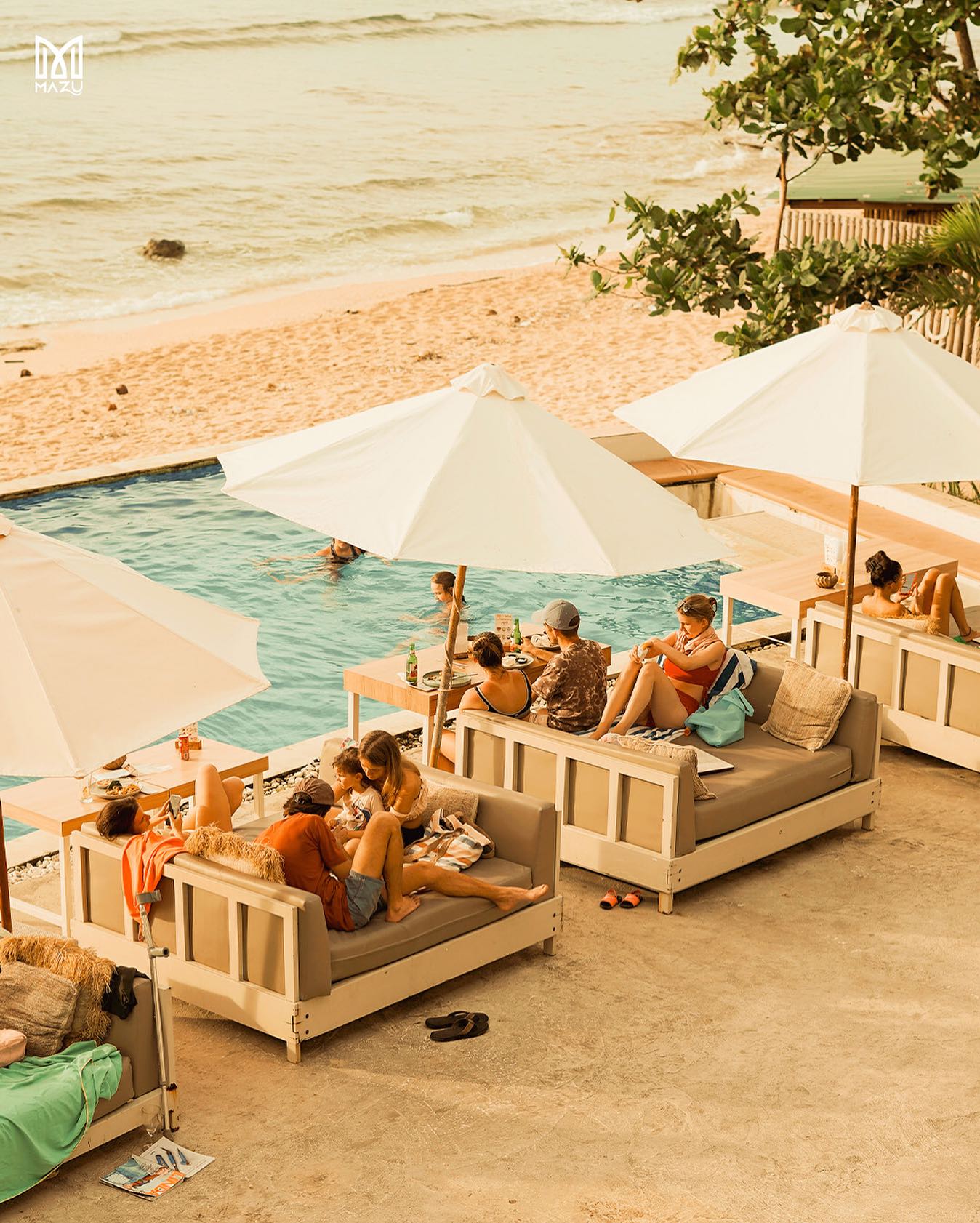 Mazu Beach Club Bali pool day