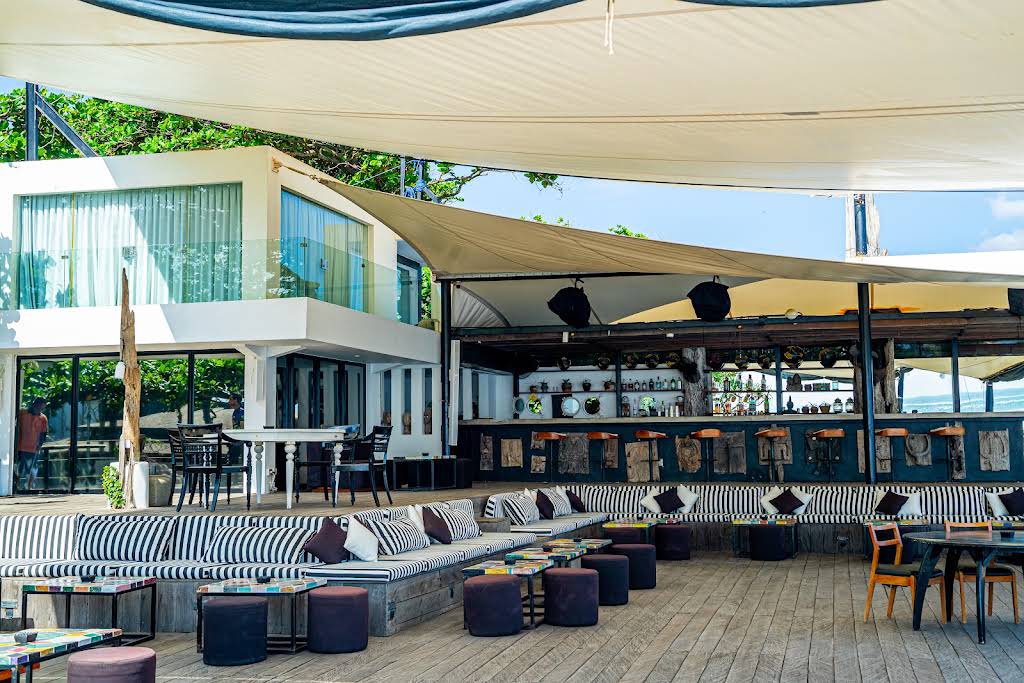 Sofa Area Bar