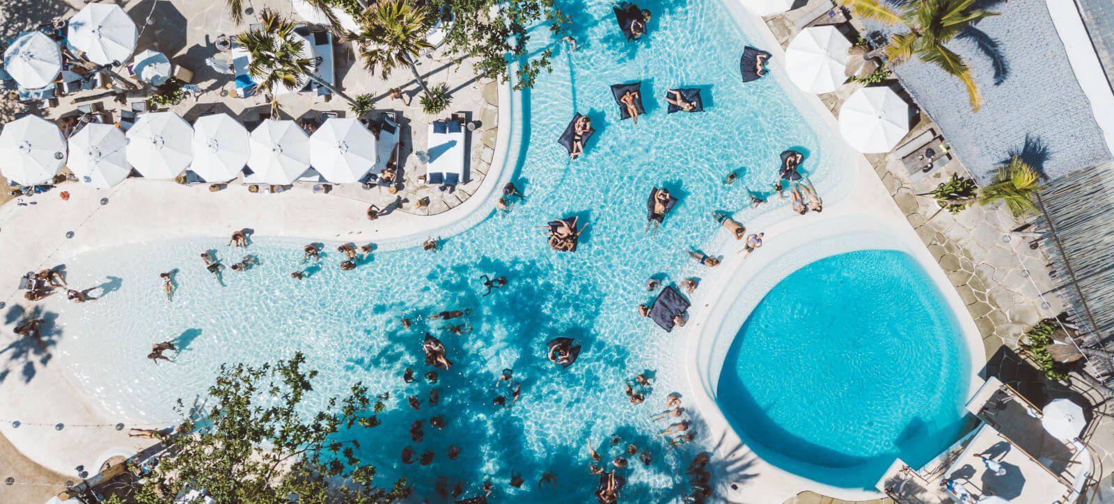 Overview pool resmi Mrs Sippy dari atas
