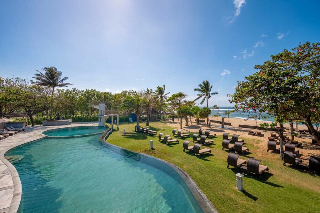 Sun loungers