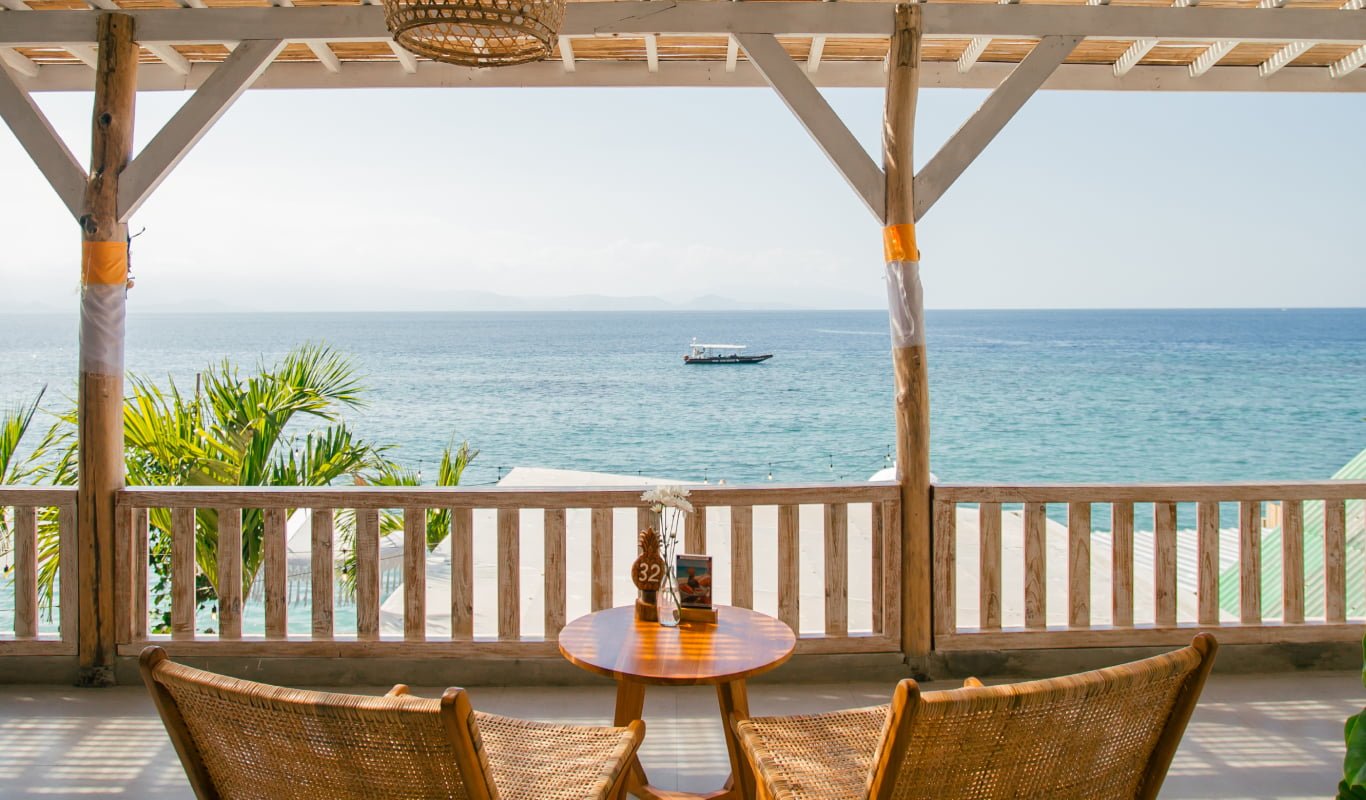 Balcony overlooking the sea