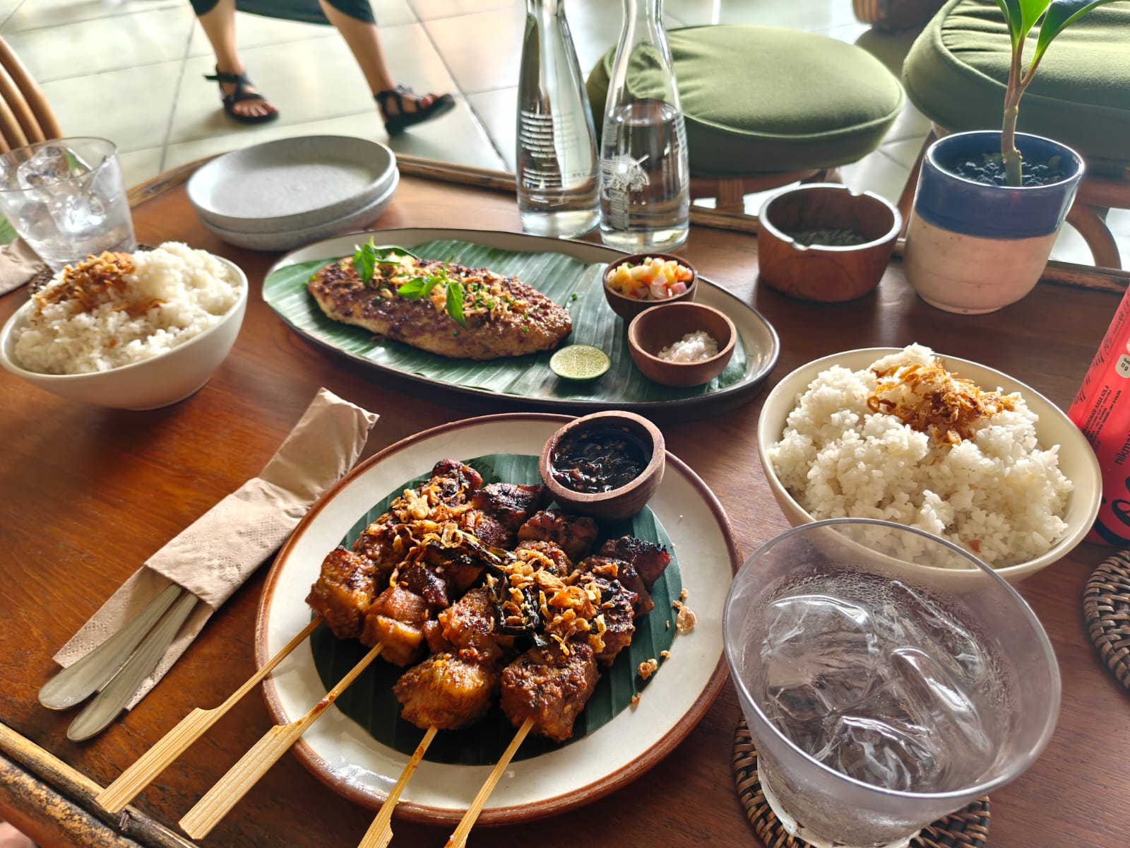 Kaum-Style Indonesian Plates