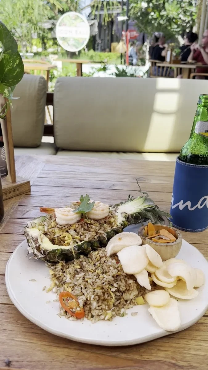 Seafood pineapple fried rice