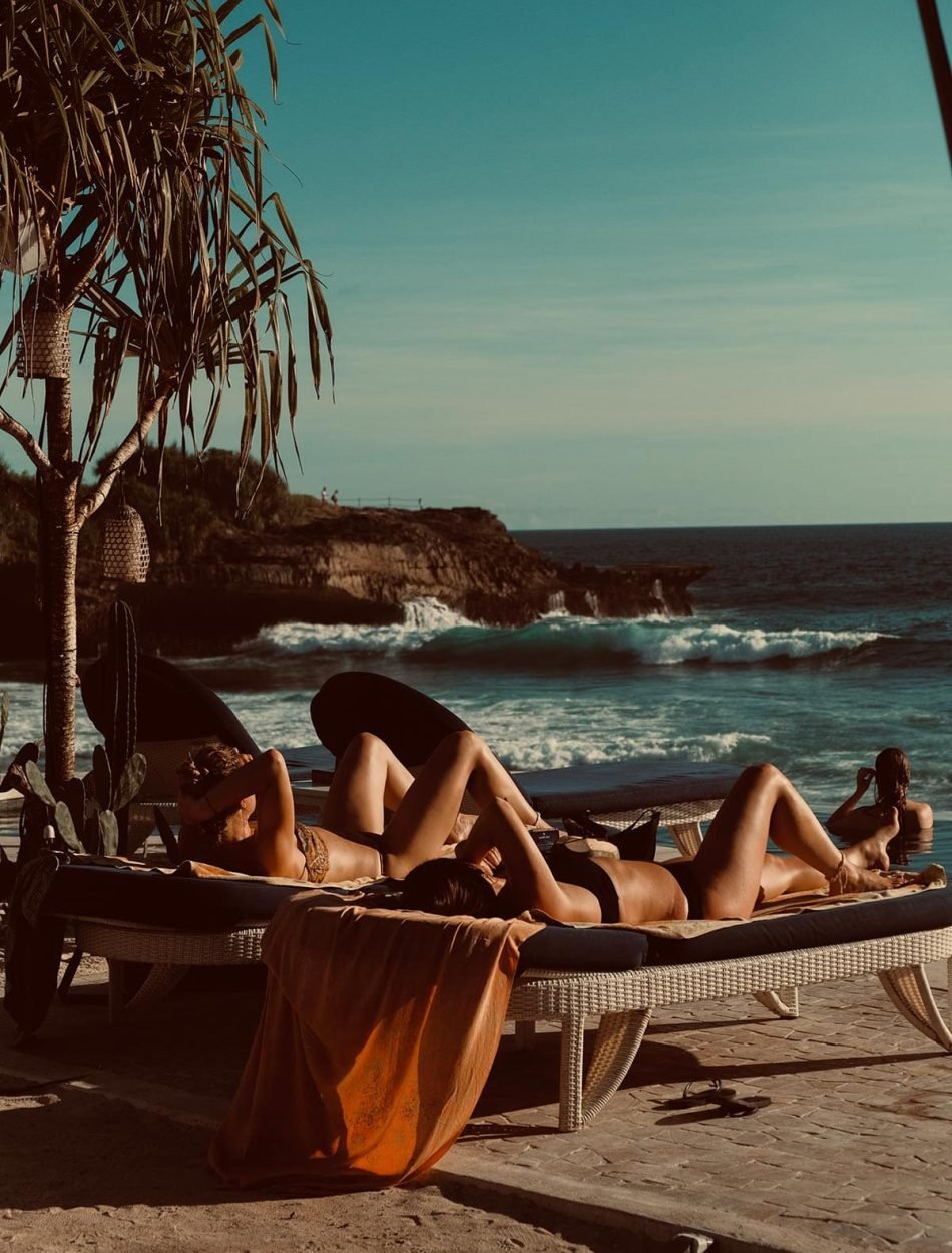 Sandy Bay Beach Club — Time in the beachfront lounge