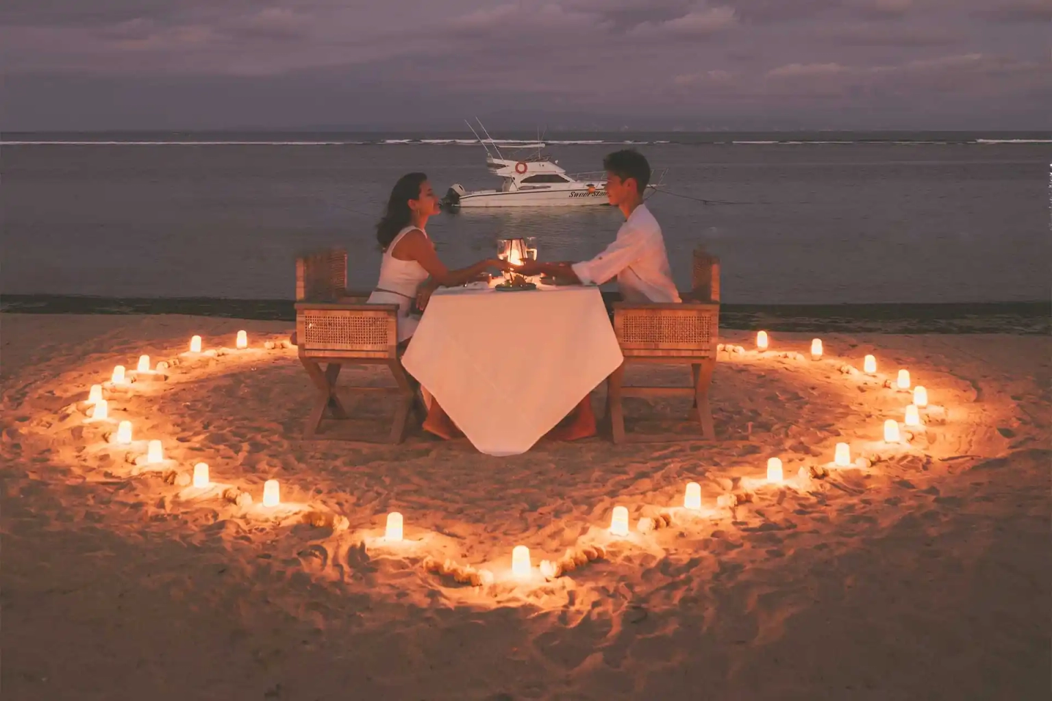 Candlelight Dinner By The Sea