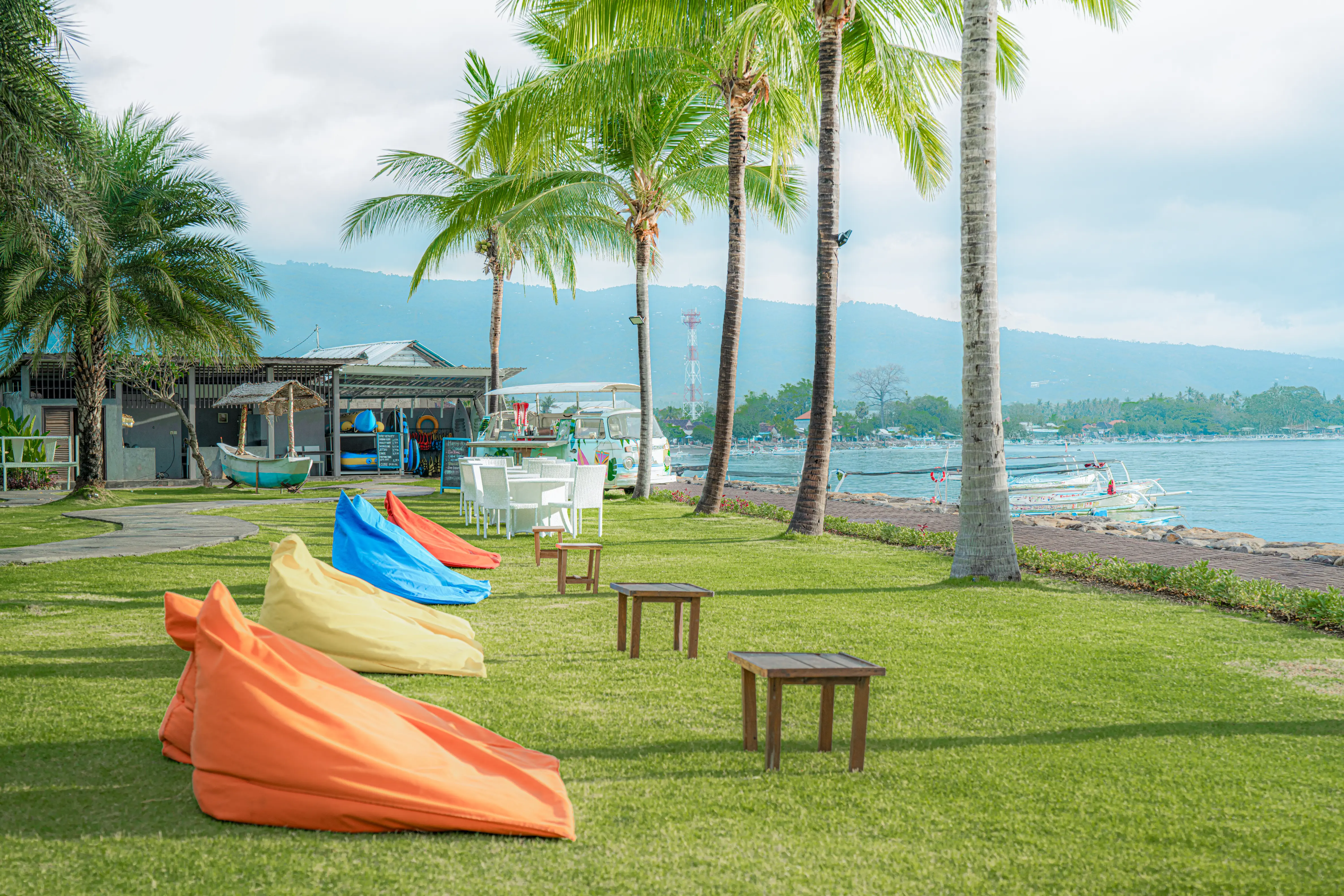 Sea Sky Bar Beanbags