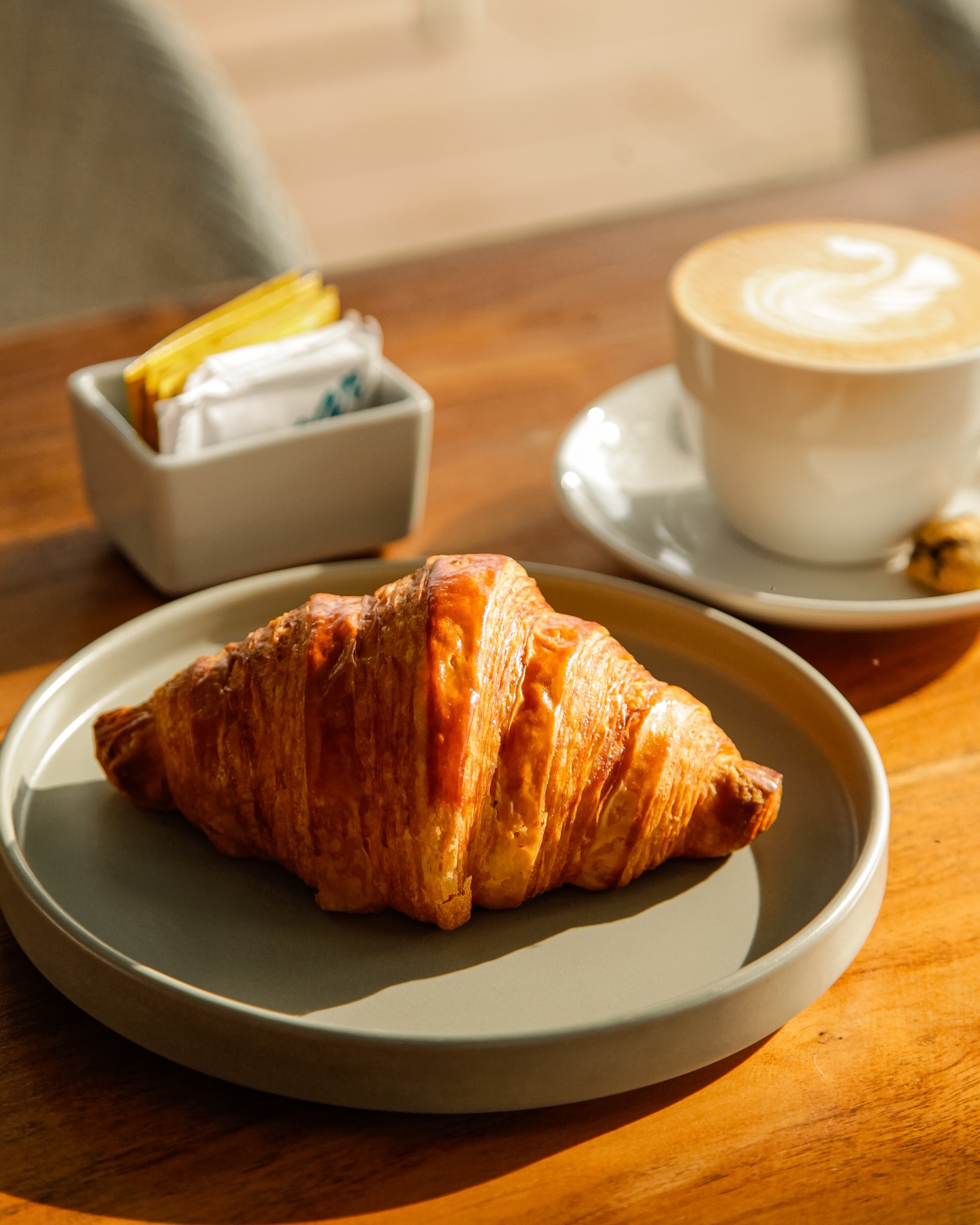 Kopi dan Croissant