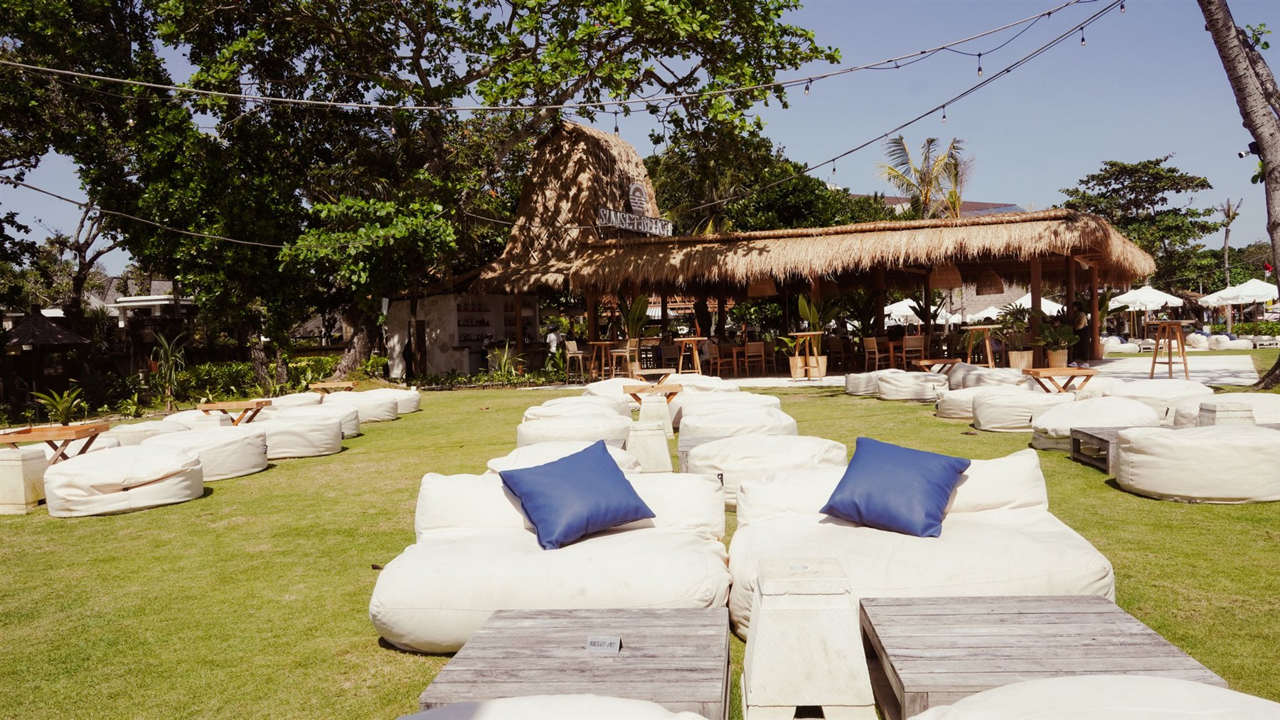 Sunset Beach Bali recommended time