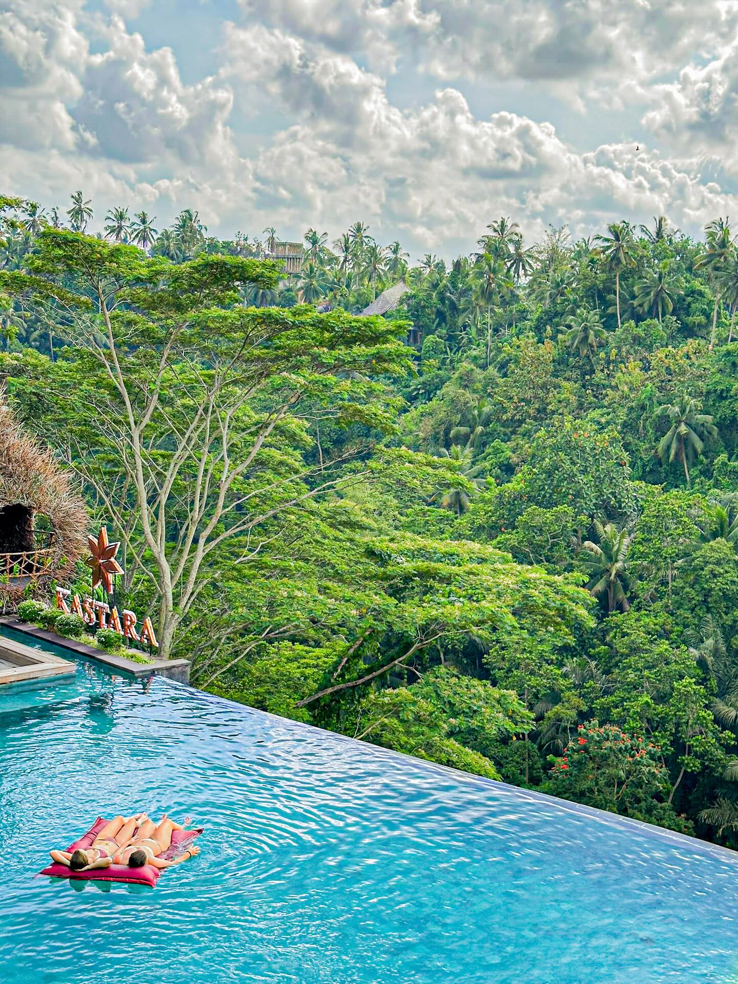 Infinity Pool Access (Day Pass)