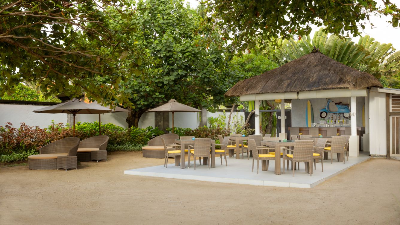 Tempat Duduk Restoran Kasual